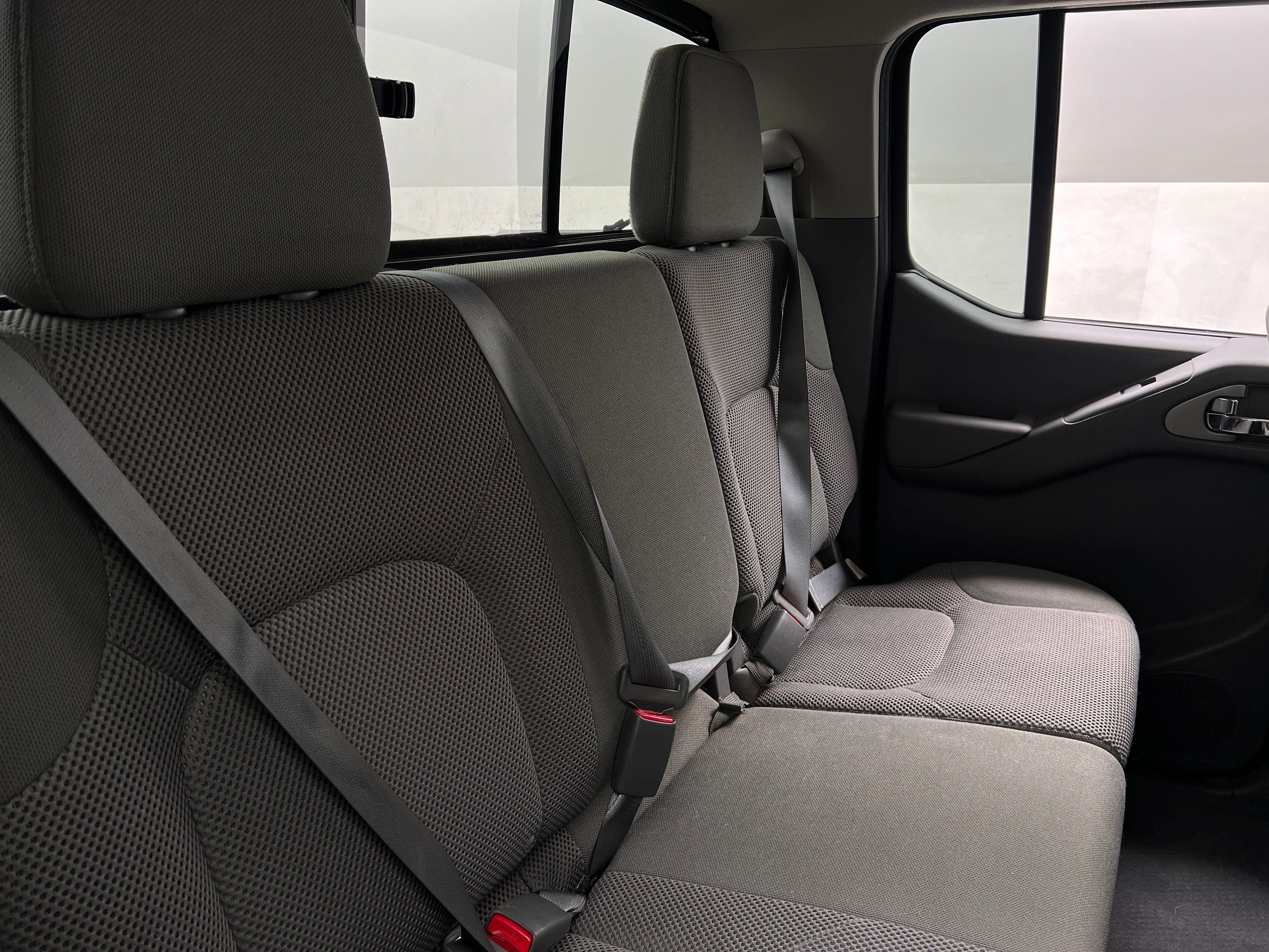 2019 Nissan Frontier SV 6