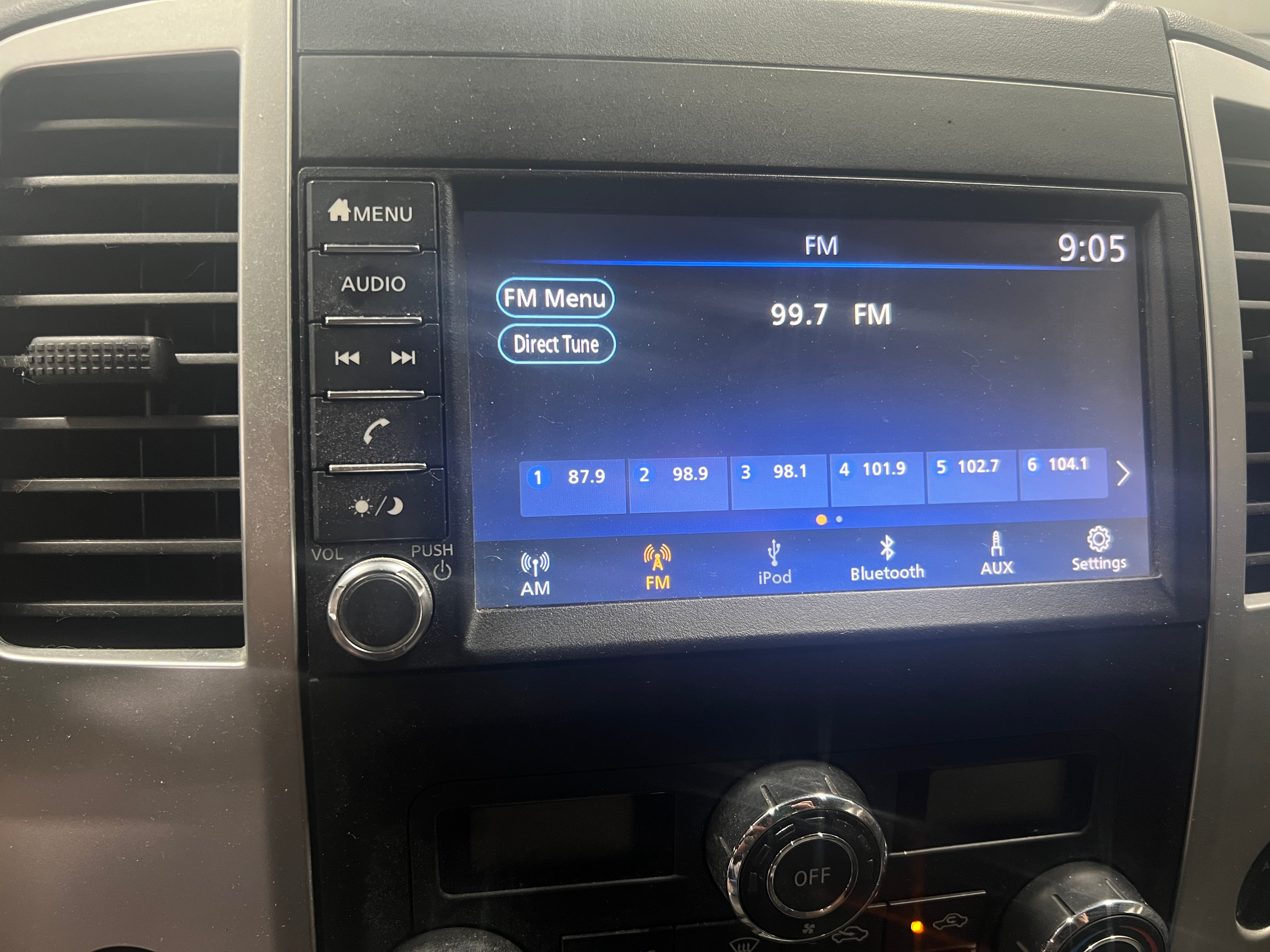 2019 Nissan Frontier SV 4