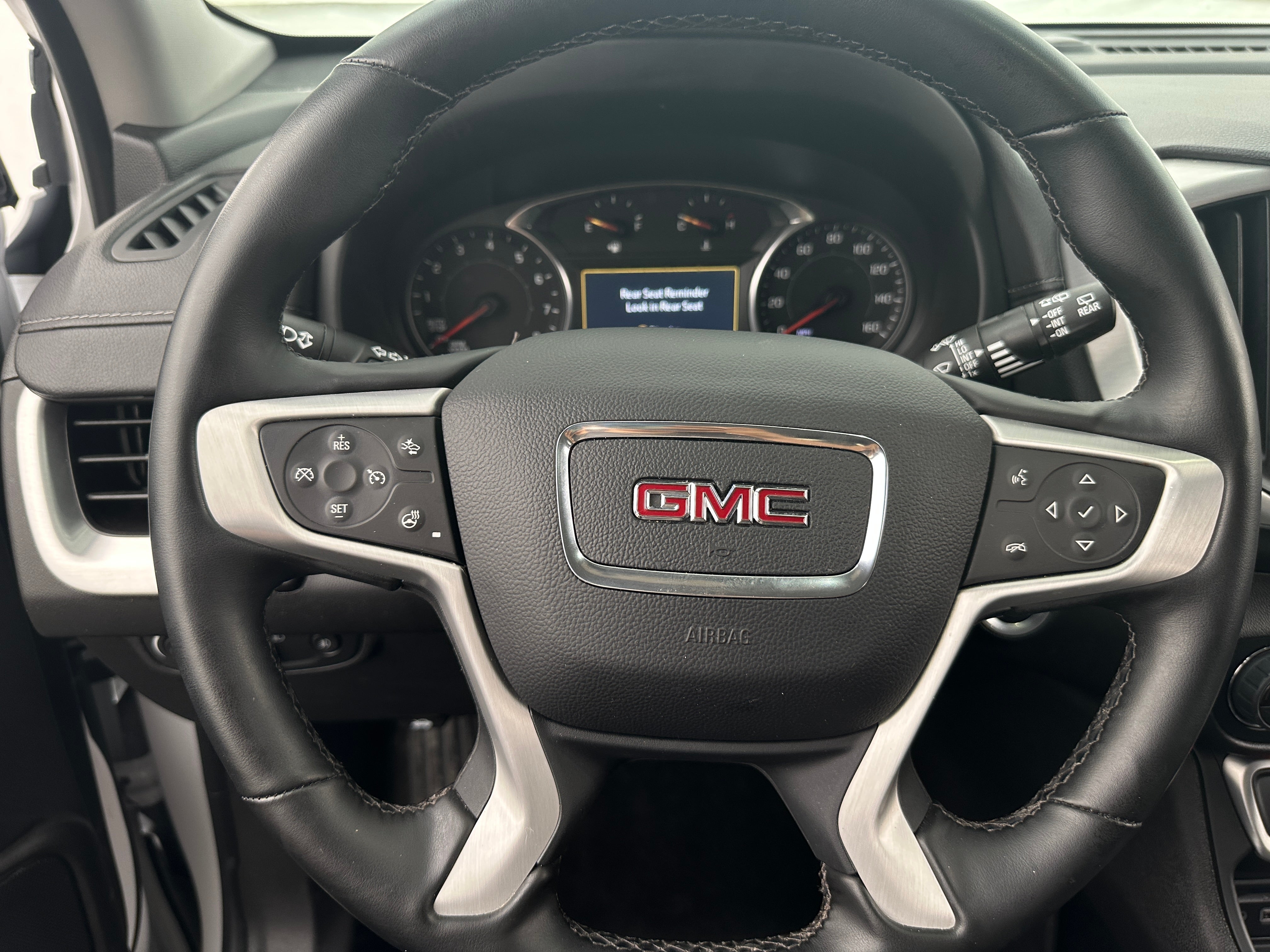 2024 GMC Terrain SLT 4