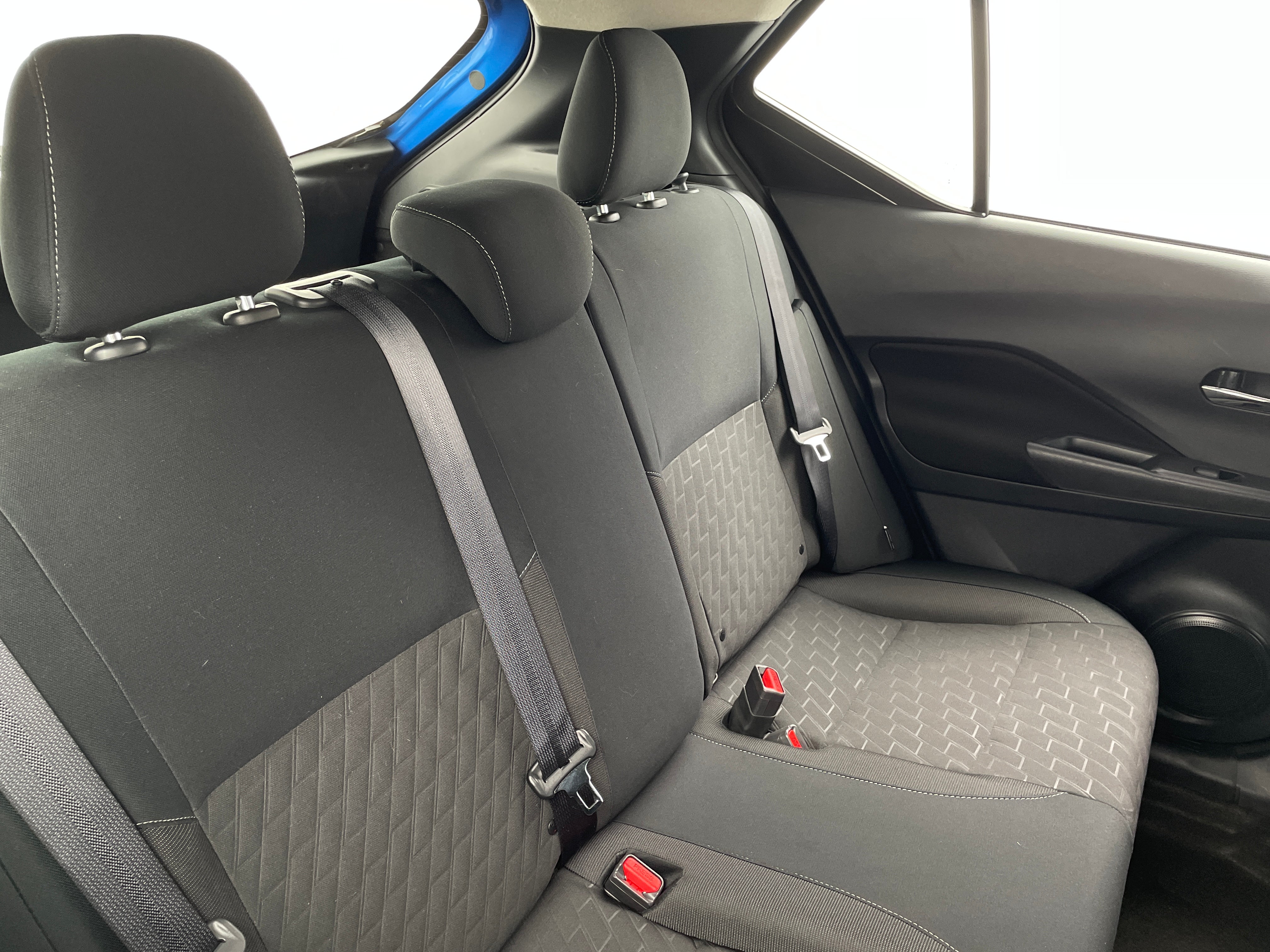 2024 Nissan Kicks SV 6