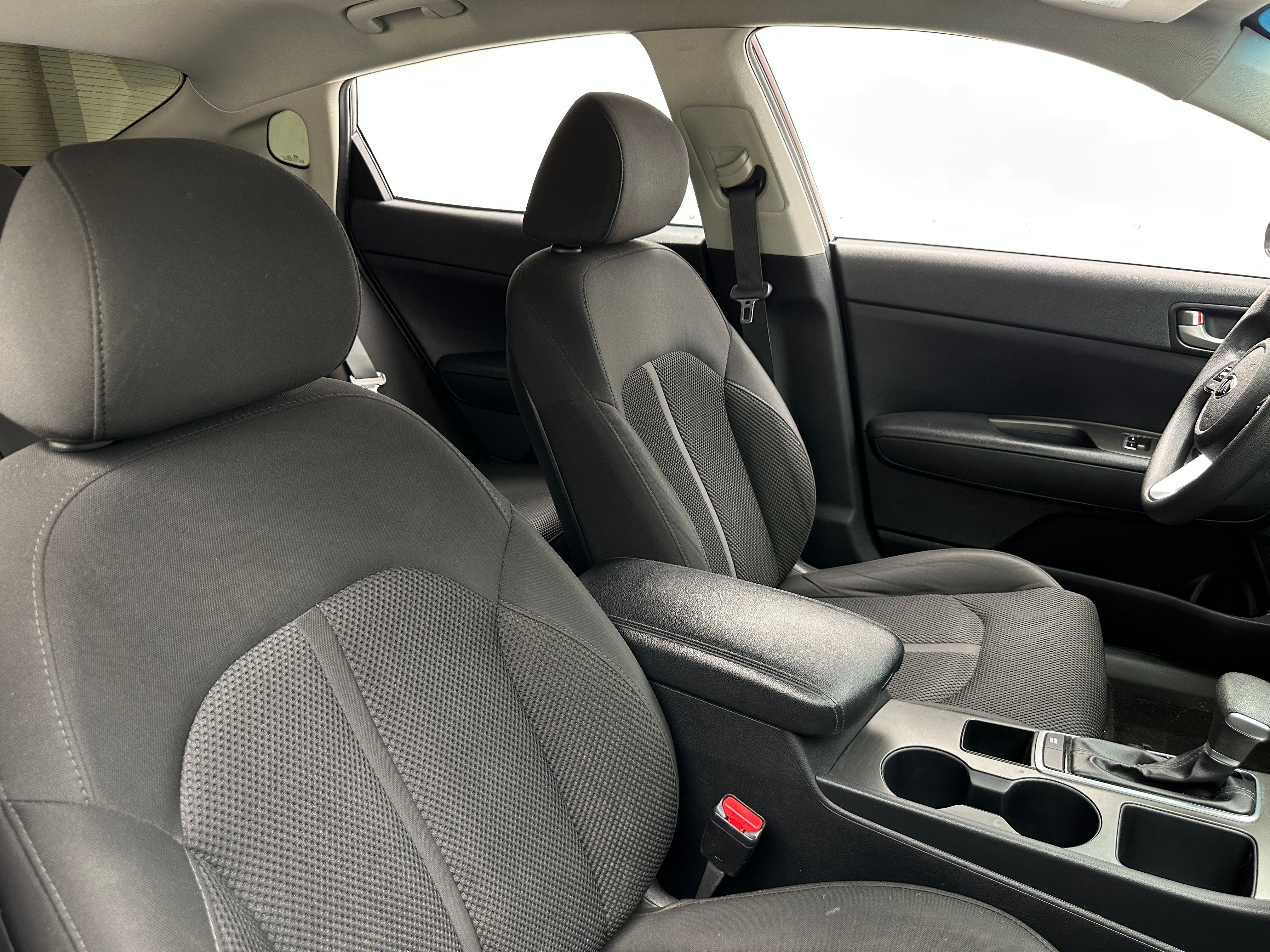 2019 Kia Optima LX 2