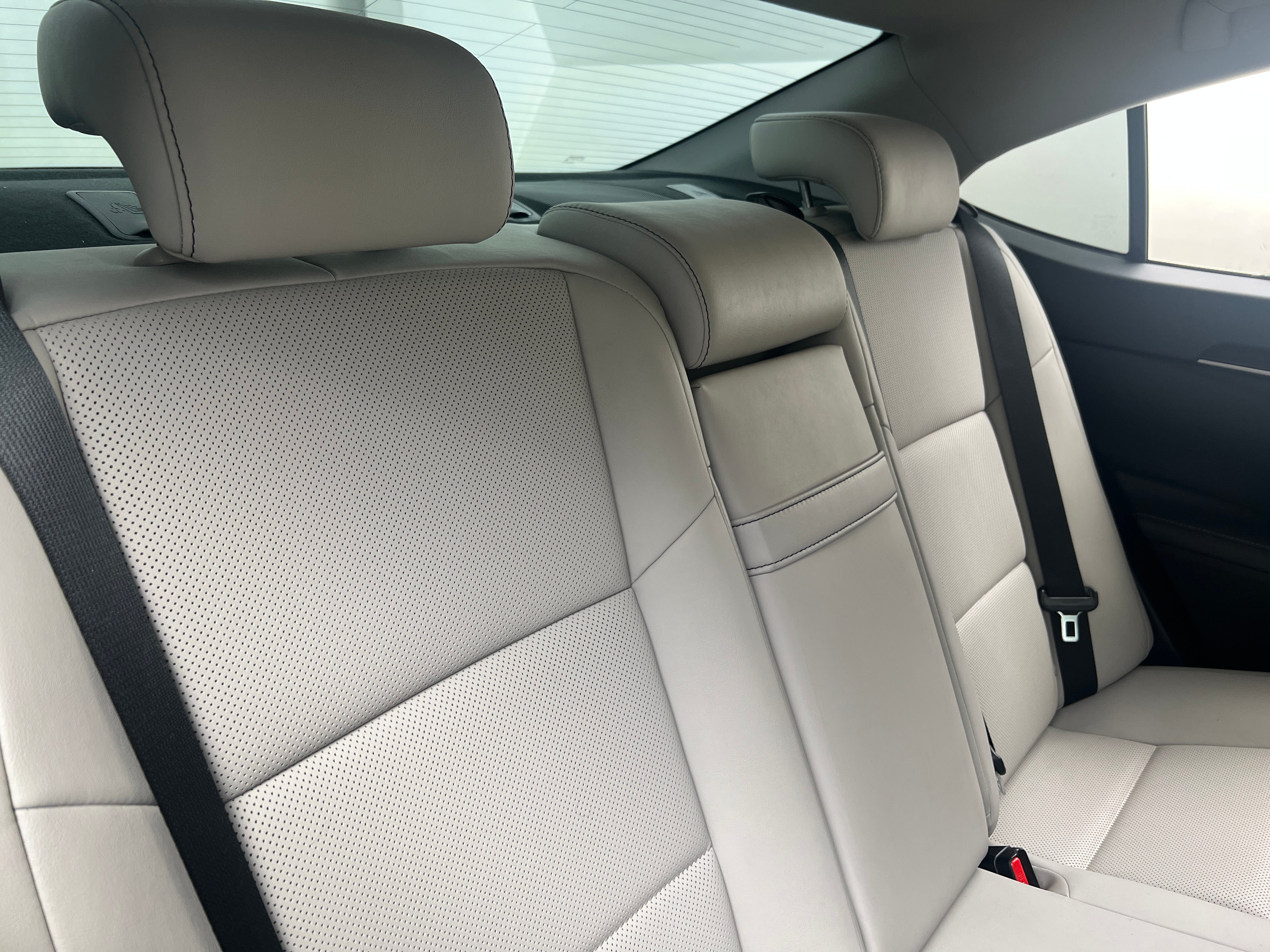 2016 Lexus ES 350 5