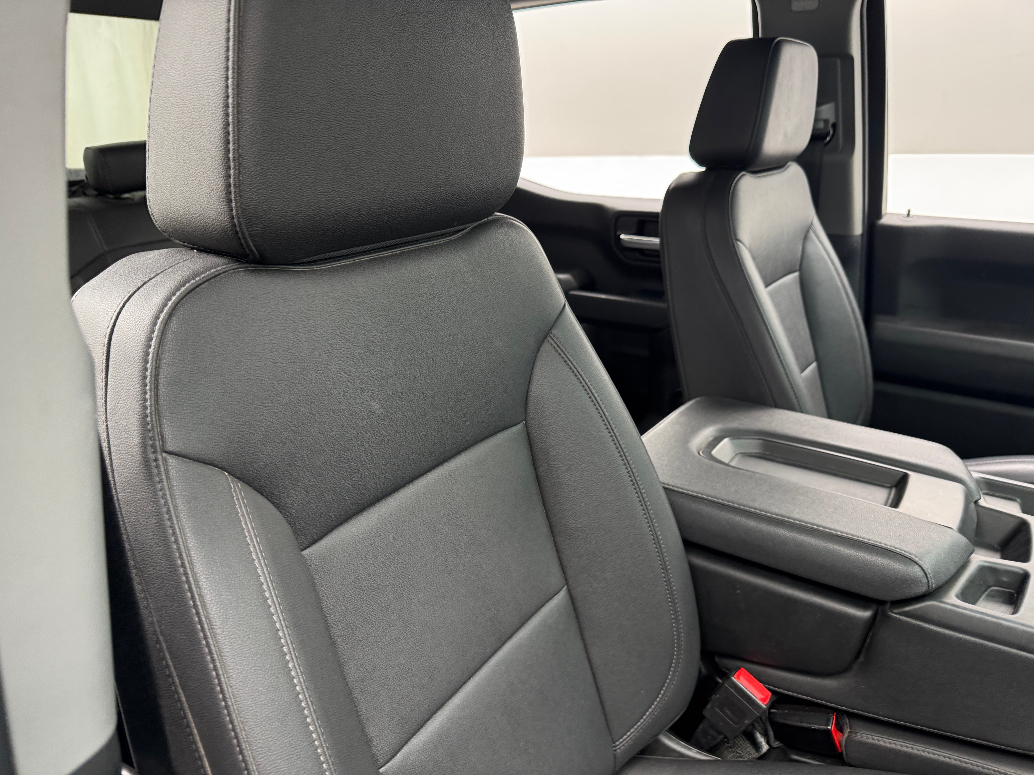 2022 Chevrolet Silverado 1500 Work Truck 2