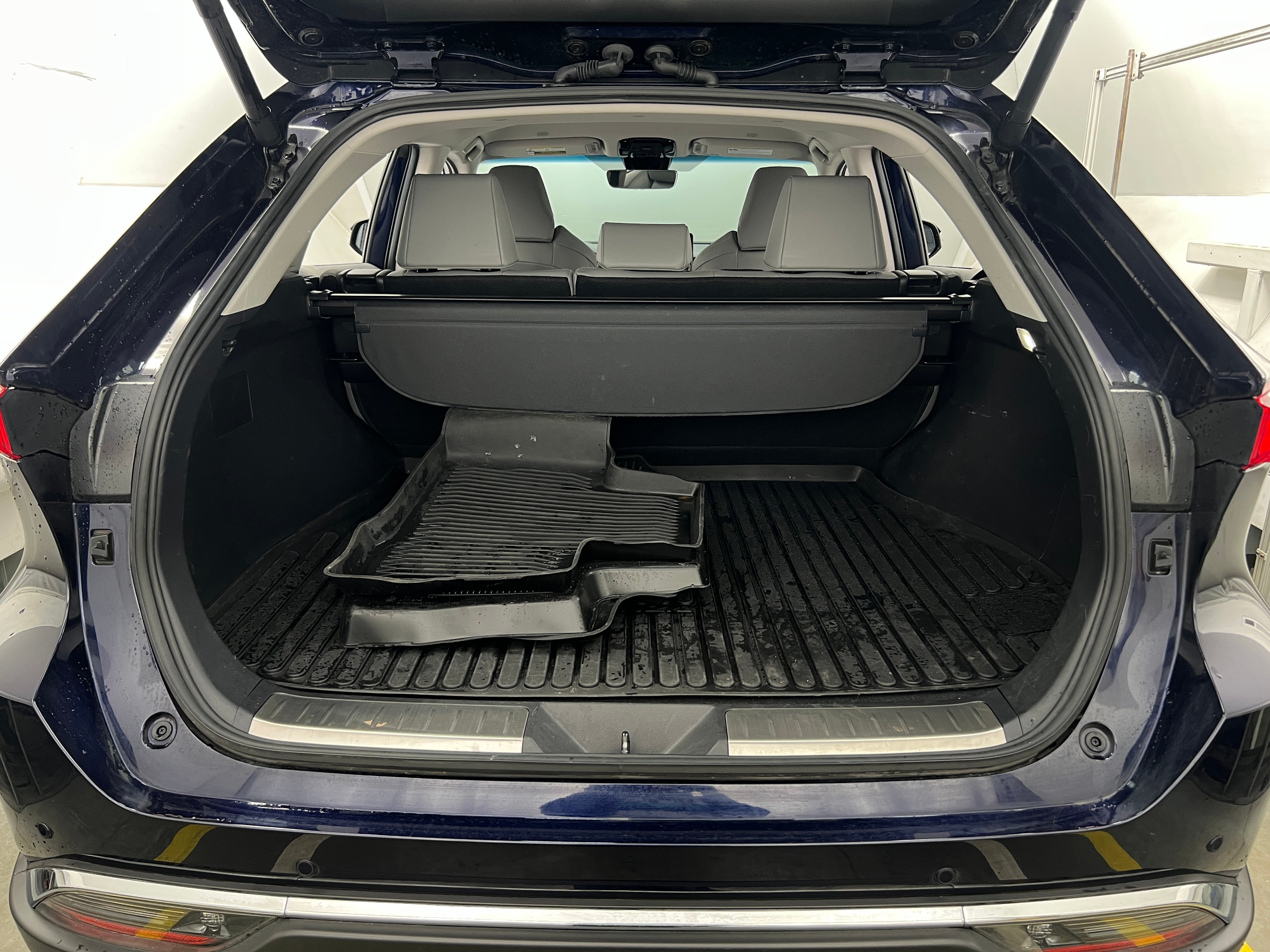 2024 Toyota Venza XLE 6