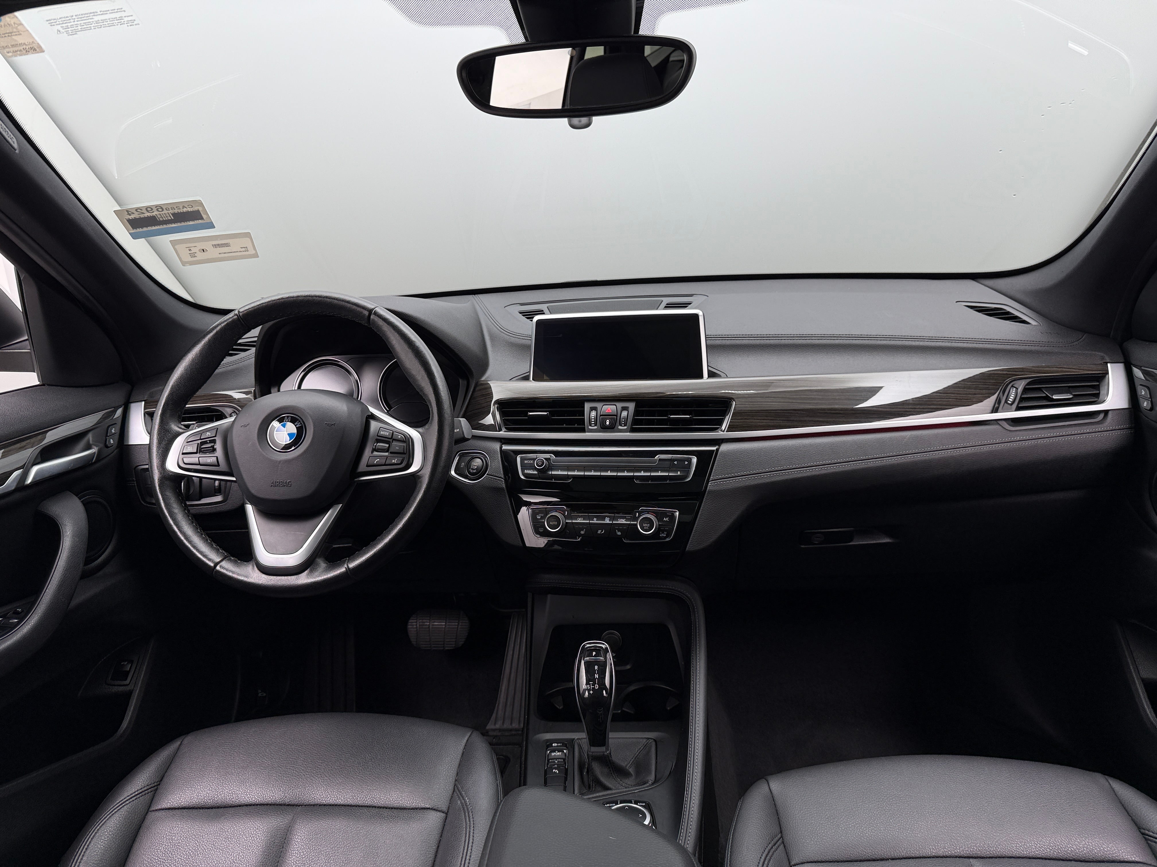 2022 BMW X1 sDrive28i 2