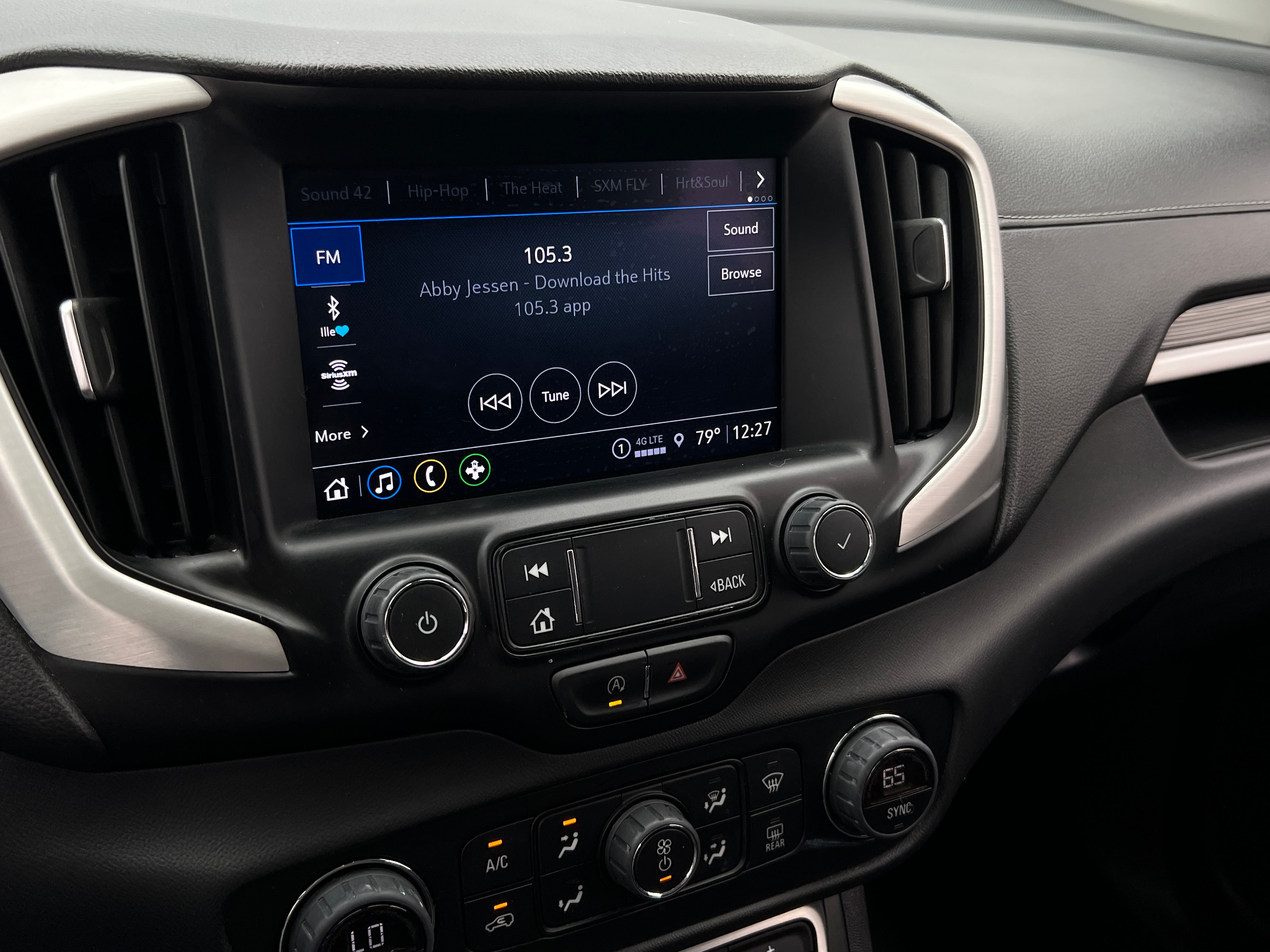 2023 GMC Terrain SLT 3