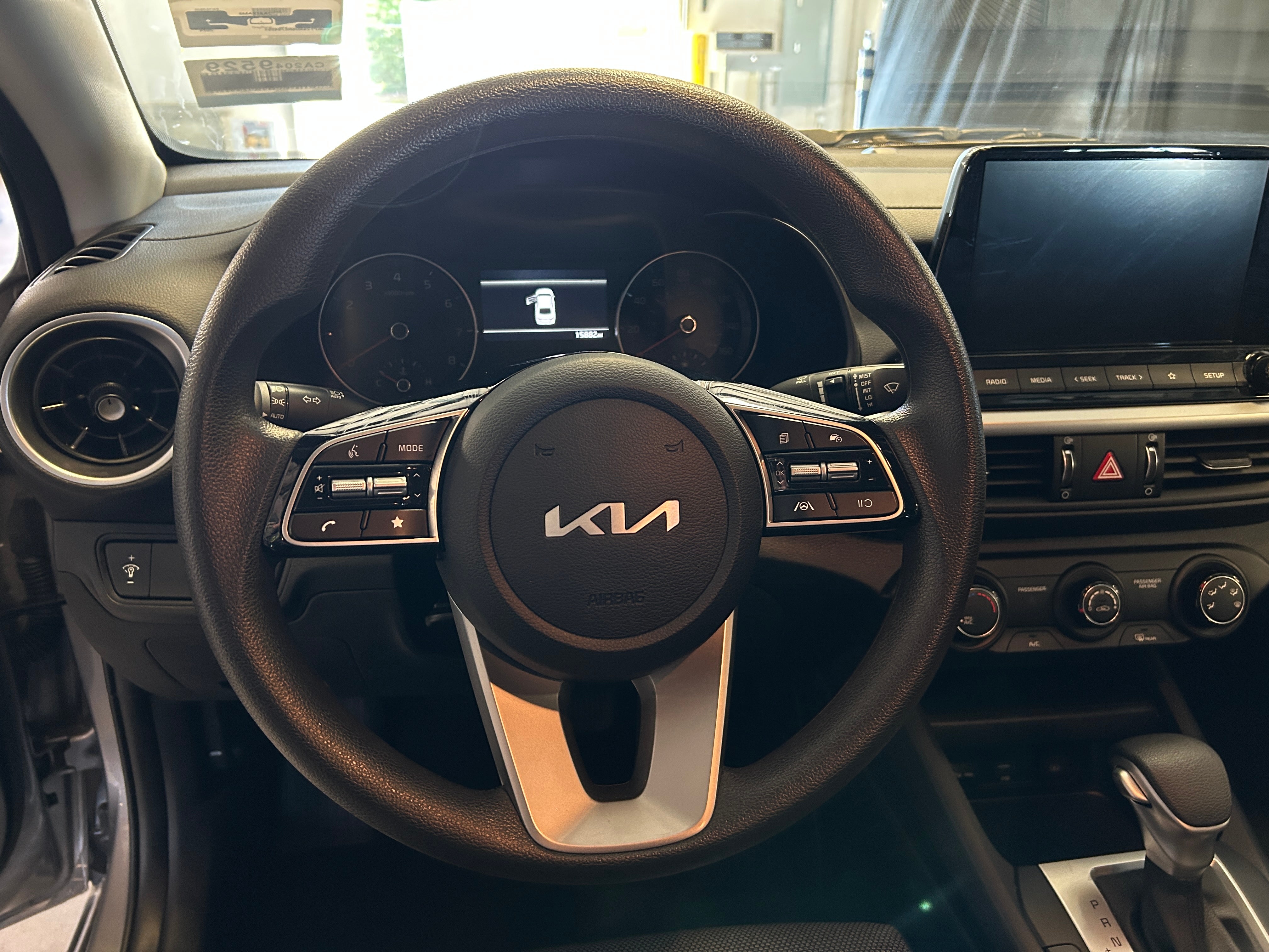 2024 Kia Forte LXS 5