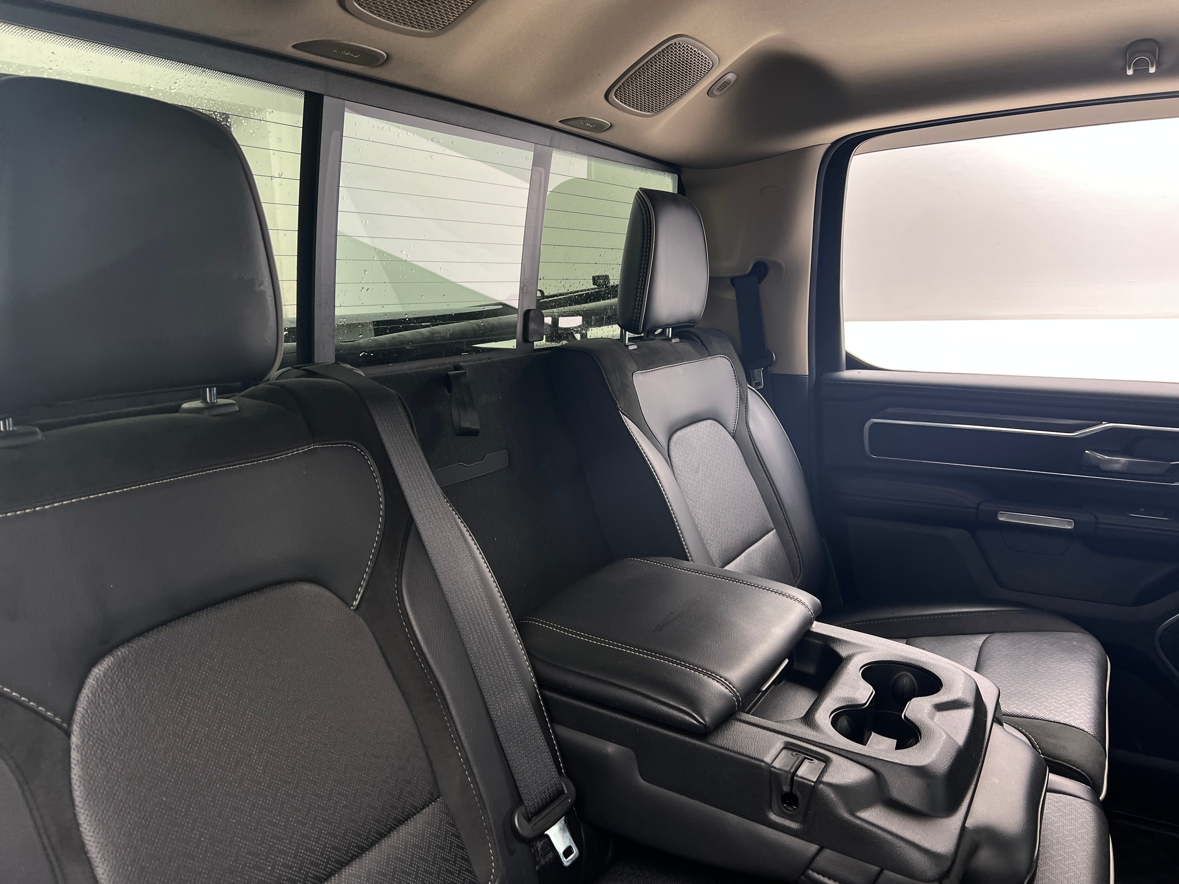 2019 RAM 1500 Laramie 5