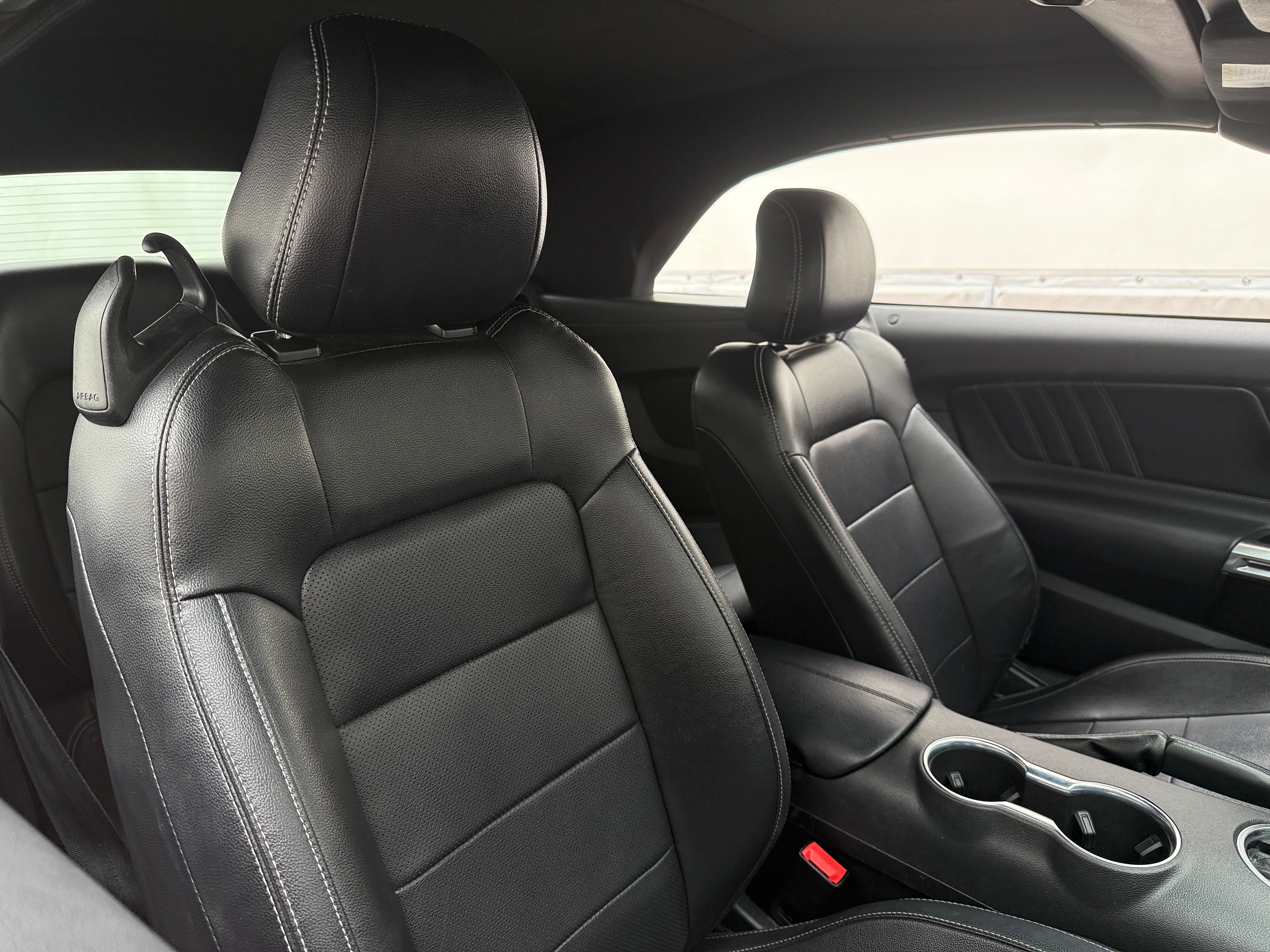 2023 Ford Mustang  2