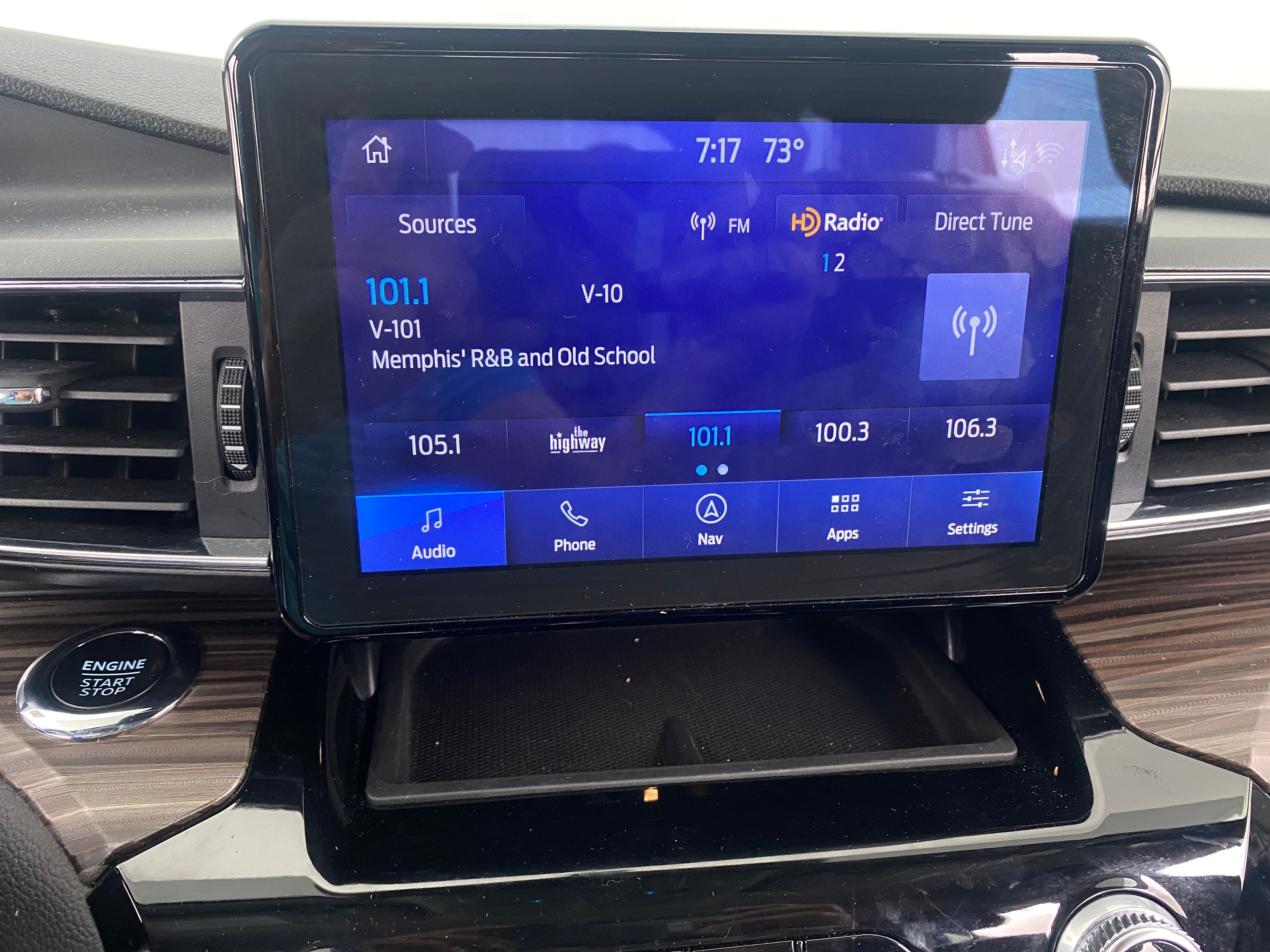 2024 Ford Explorer Limited 3