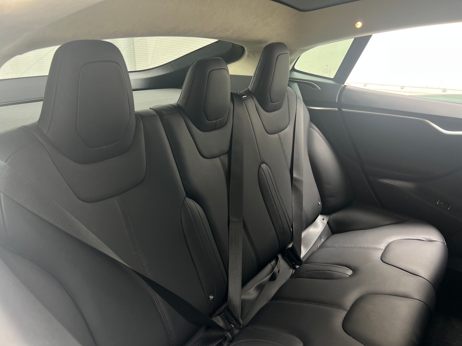 Thumbnail: 2017 Tesla Model S - 5