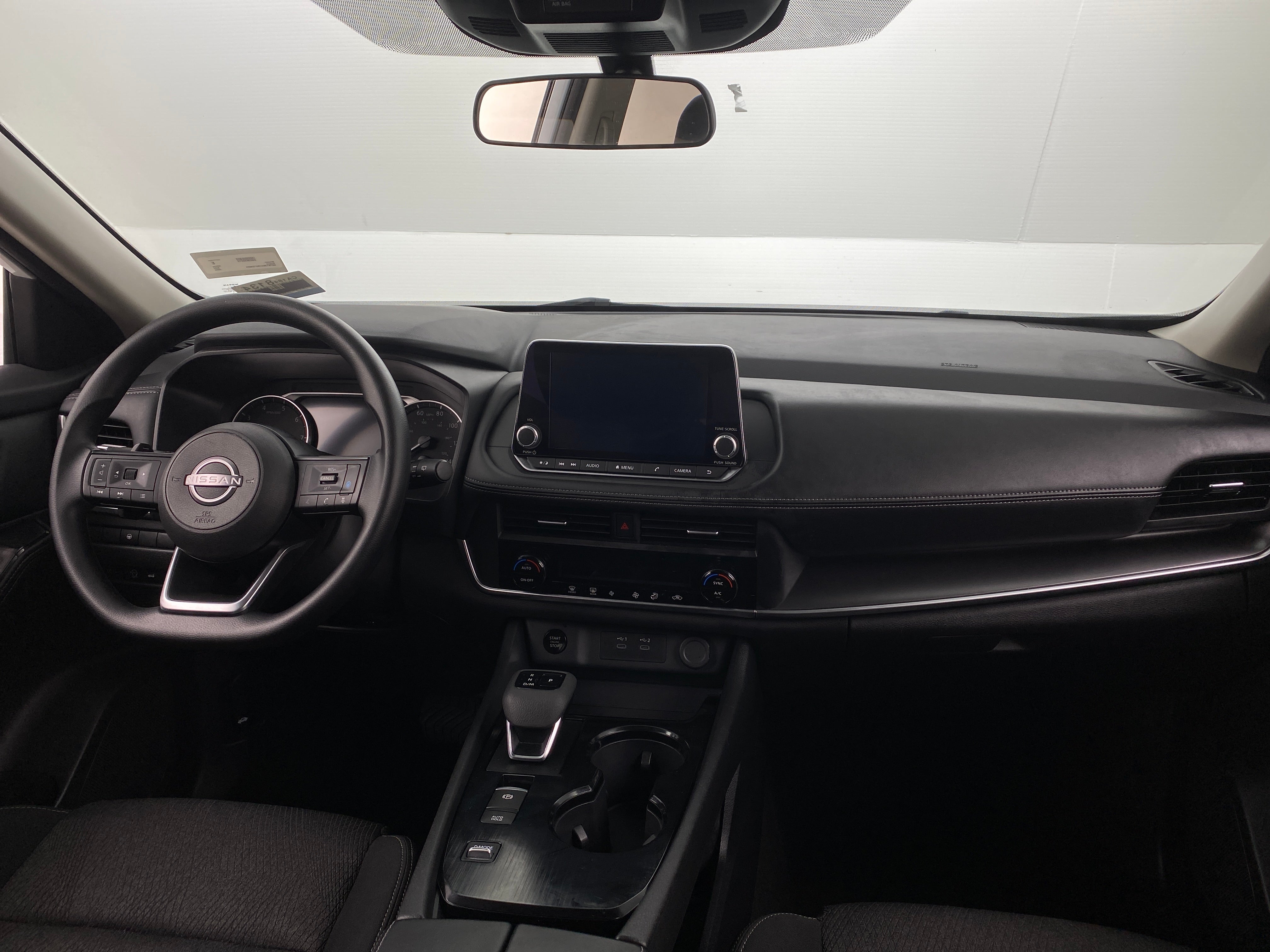 2024 Nissan Rogue SV 3