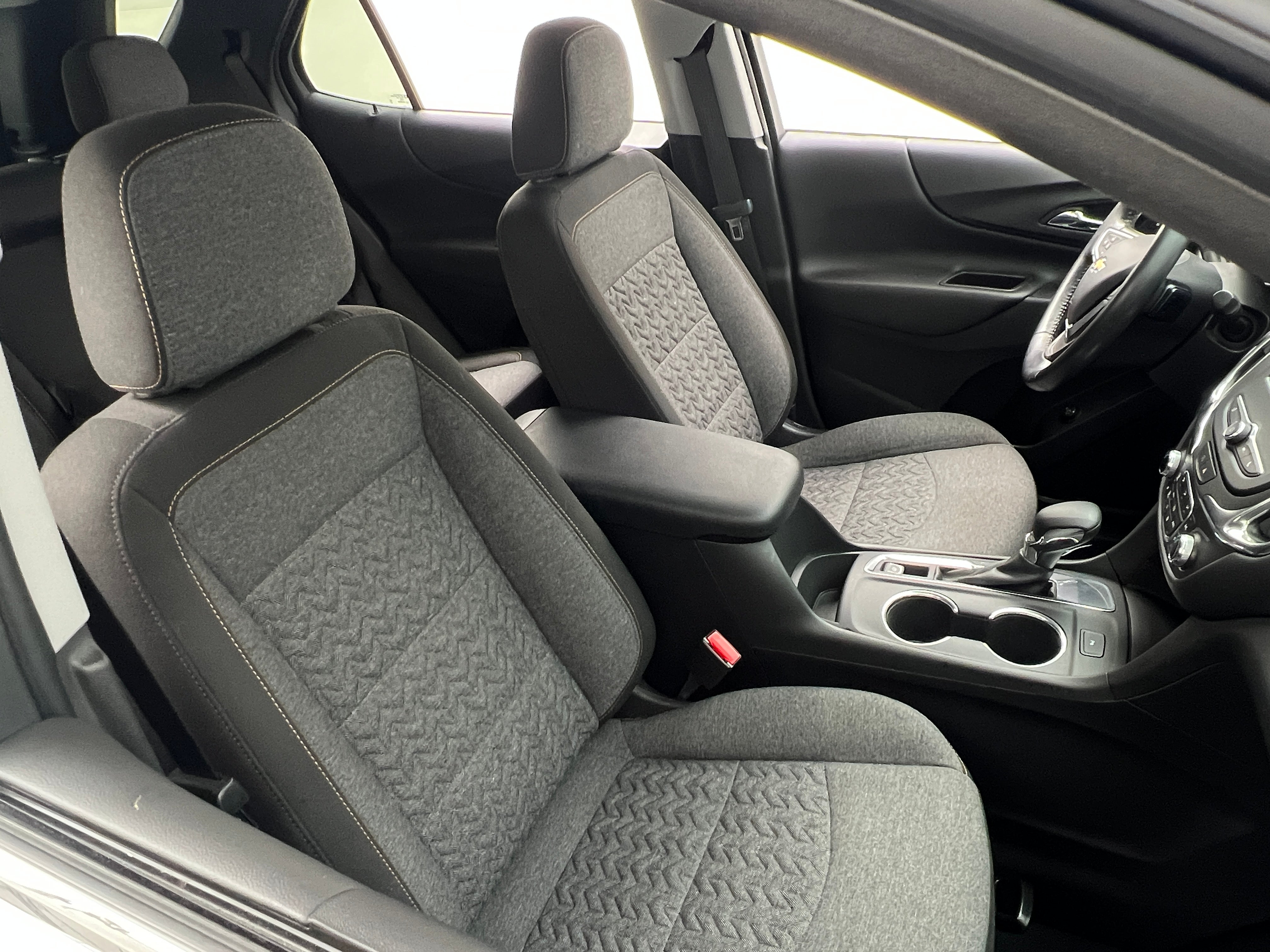 2022 Chevrolet Equinox LT 2
