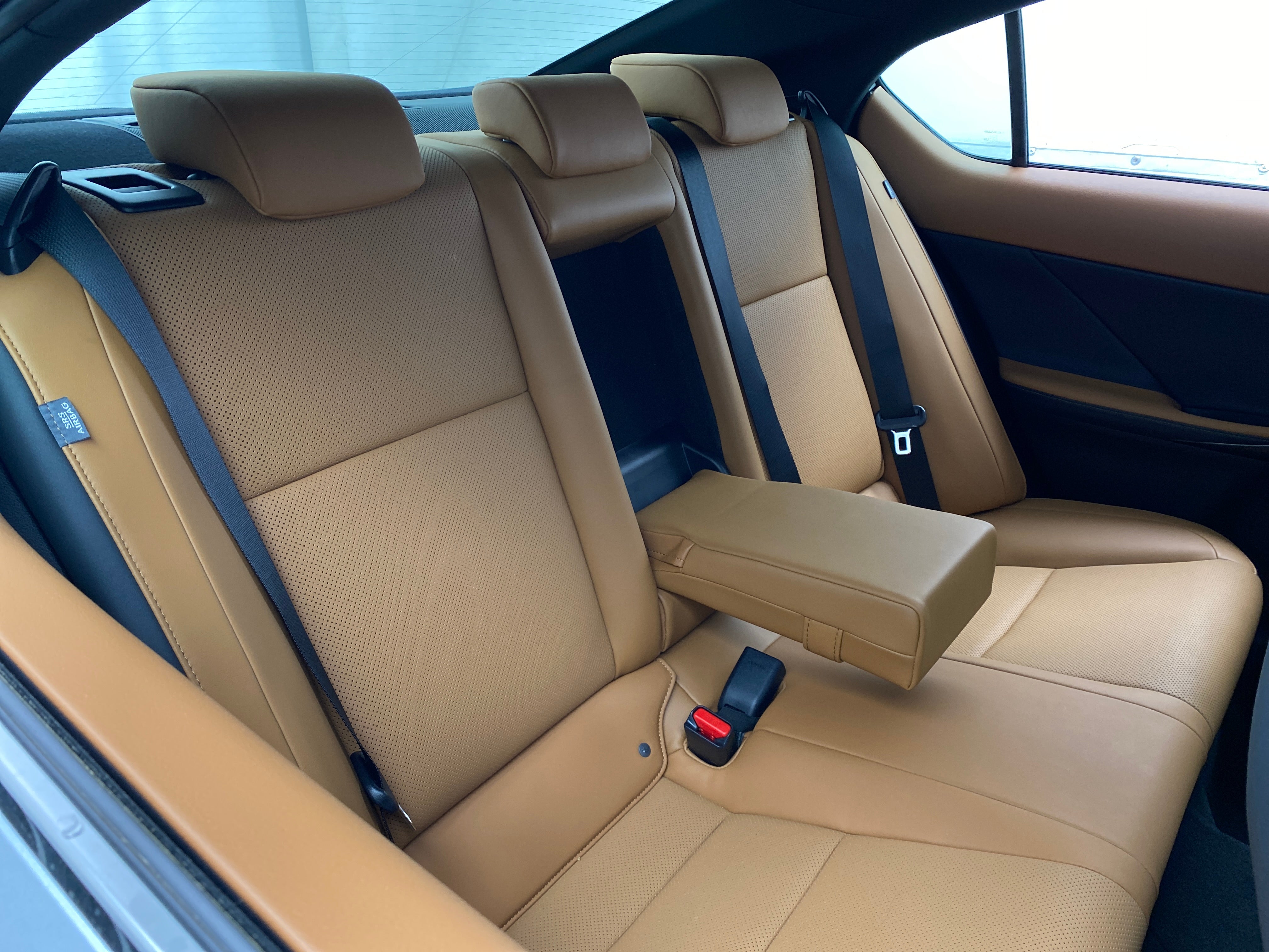 2024 Lexus IS 300 6