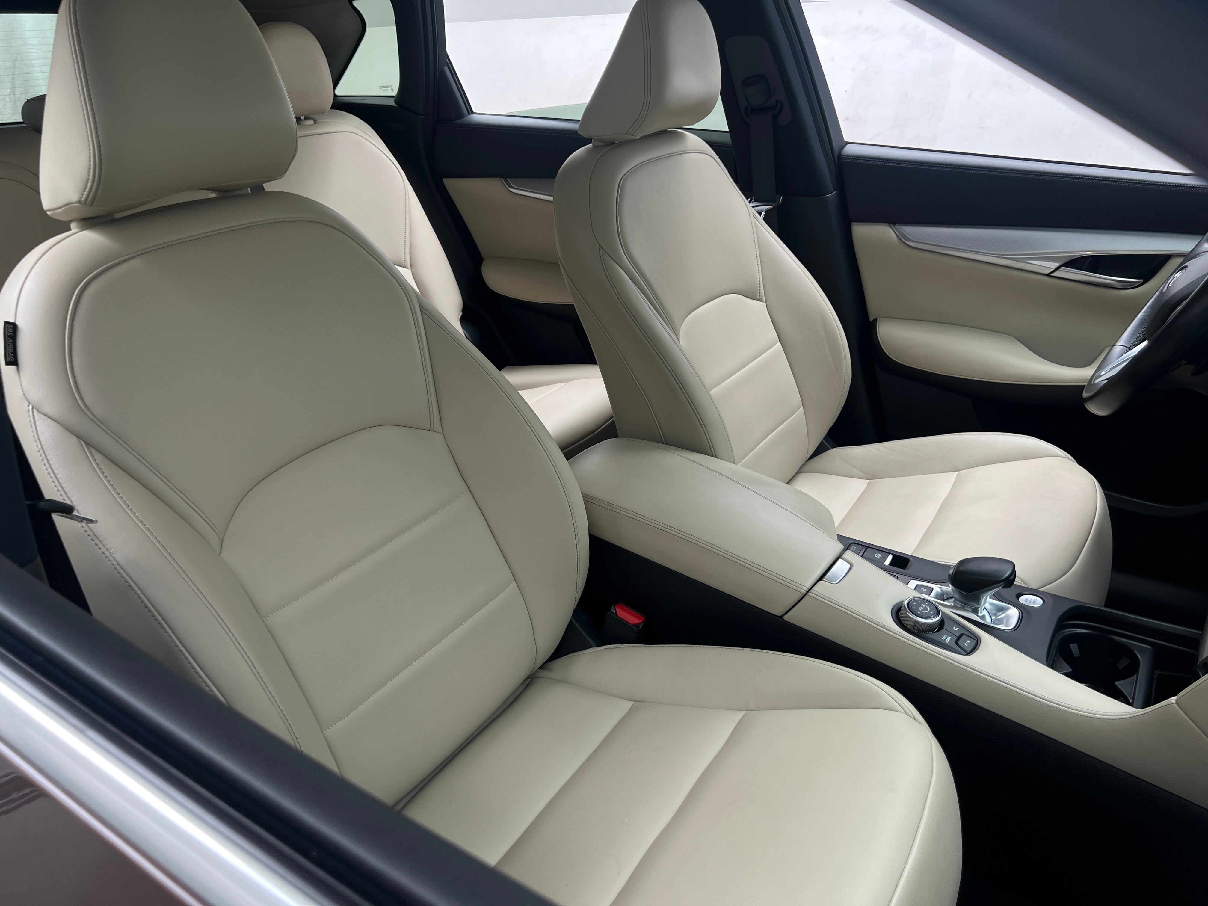 2020 INFINITI QX50 Luxe 2
