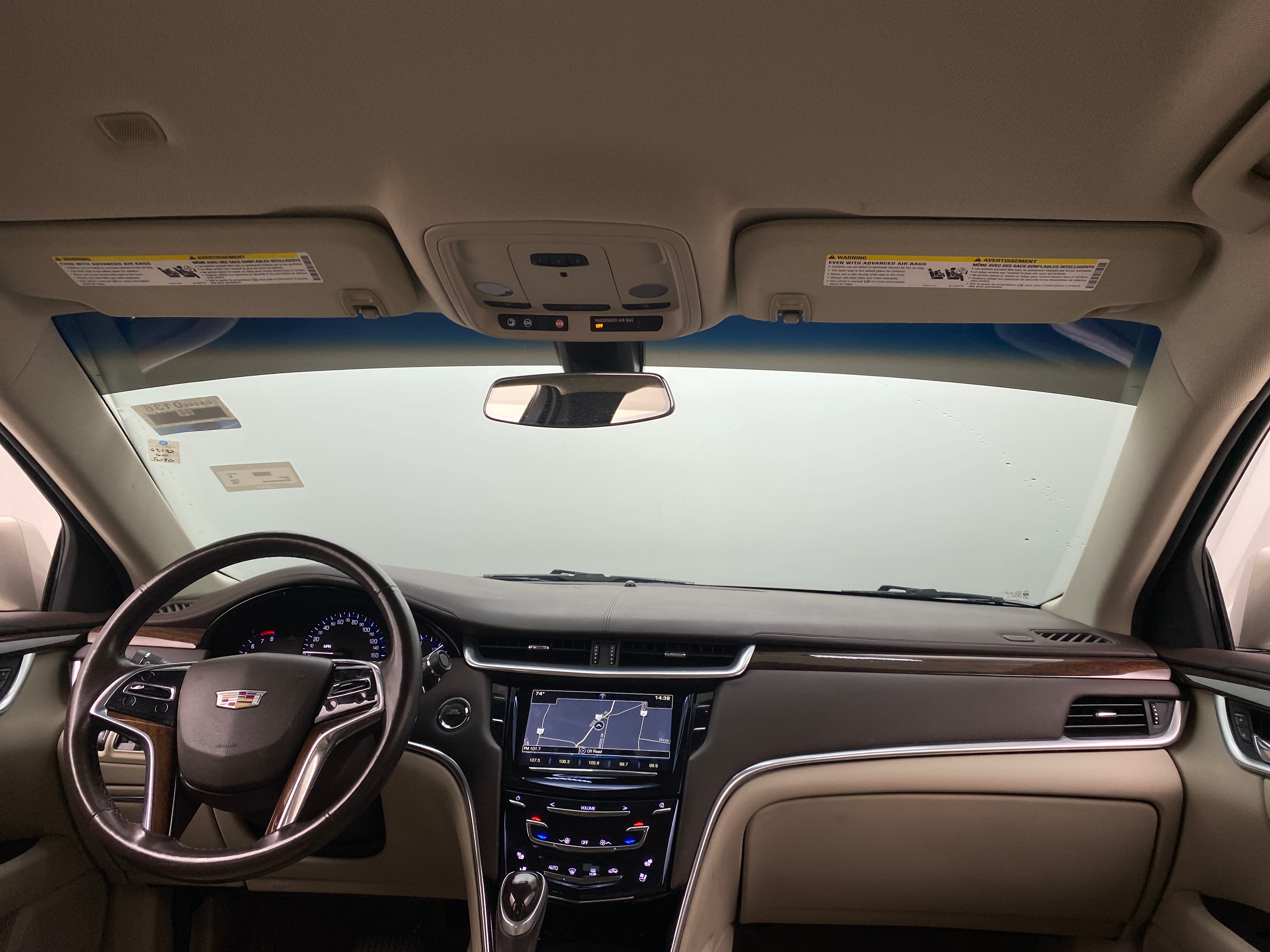 2016 Cadillac XTS Luxury 2