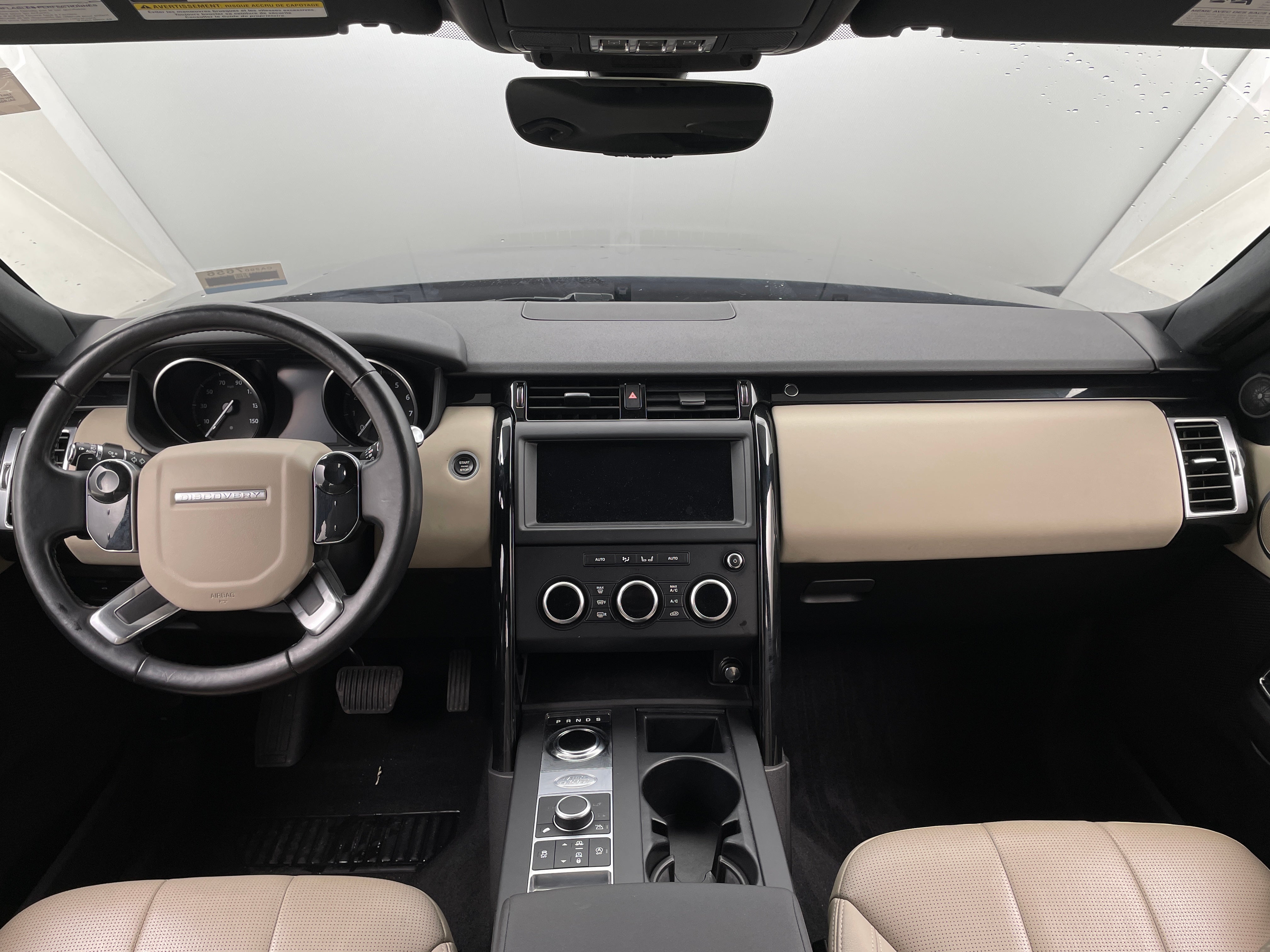 2019 Land Rover Discovery SE 2
