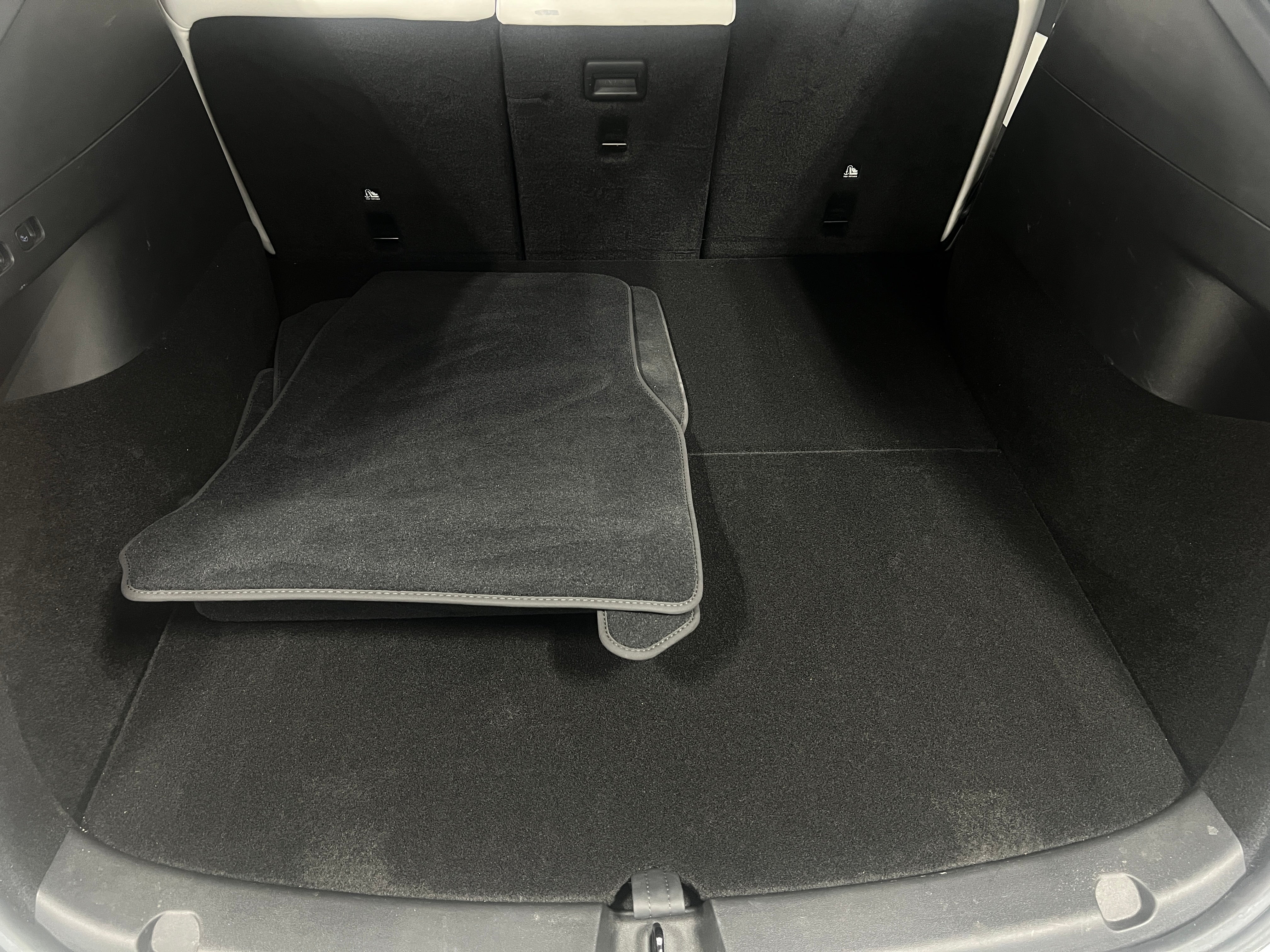 2021 Tesla Model Y Long Range 6