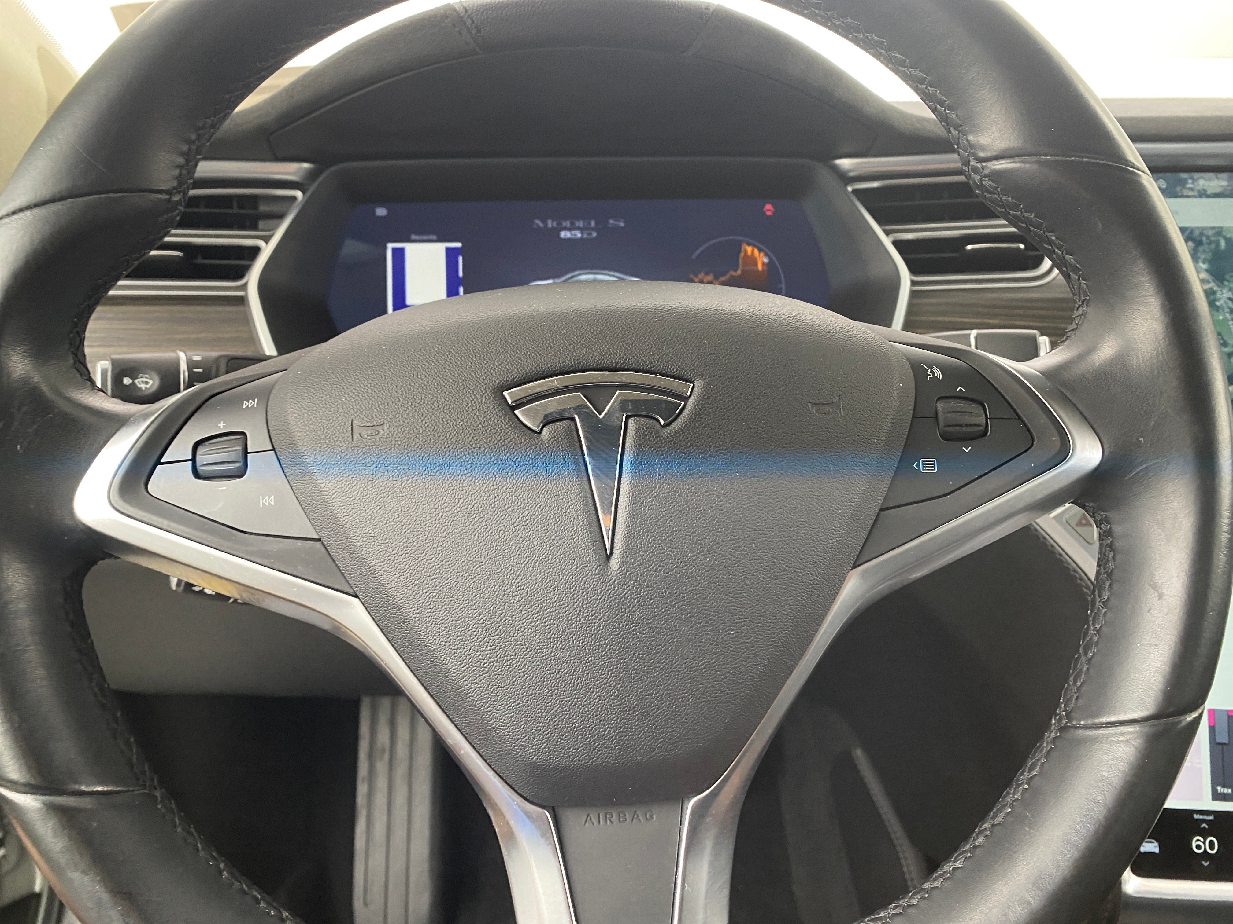 2015 Tesla Model S 85D 4