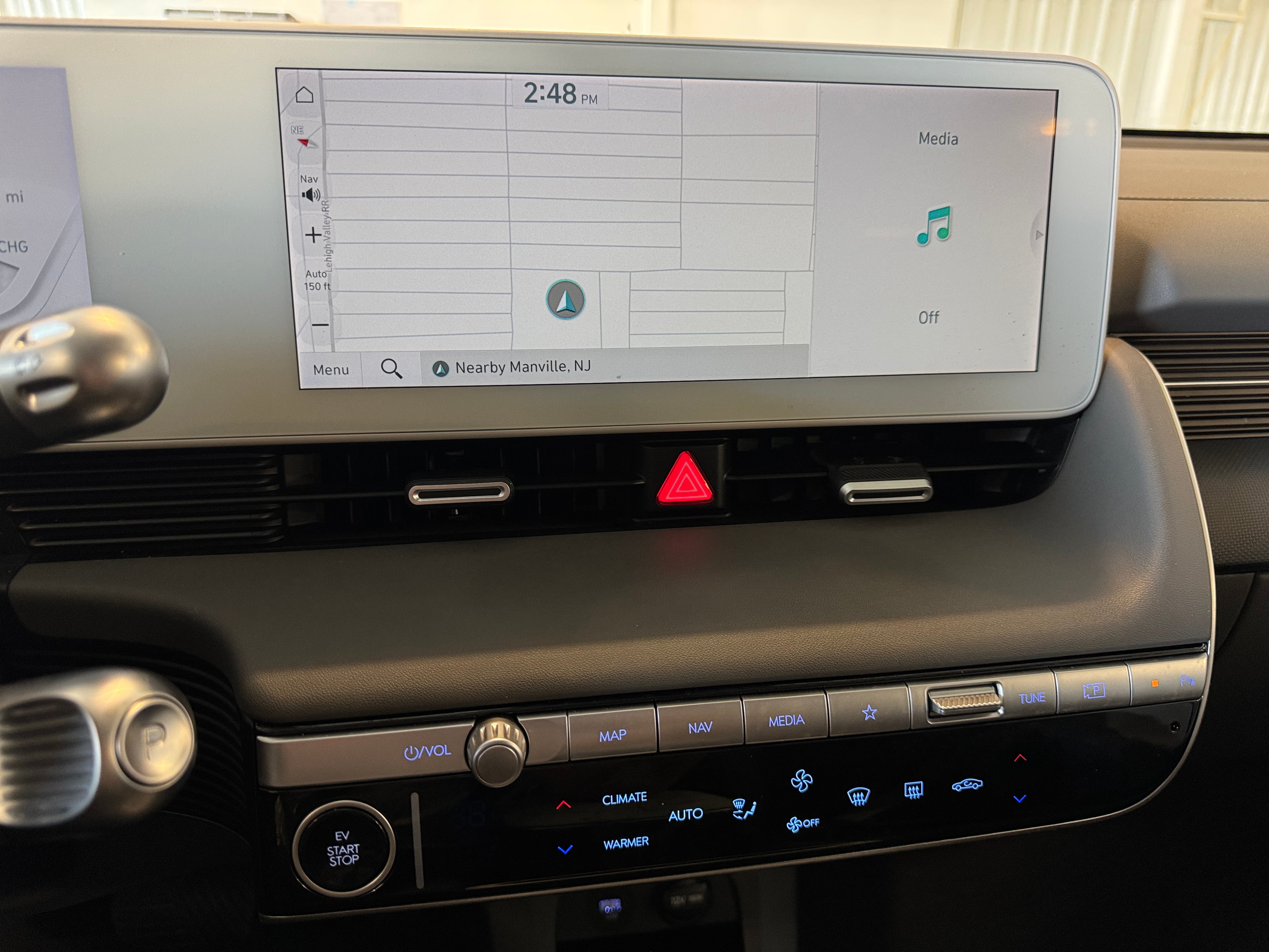 2024 Hyundai Ioniq 5 SEL 4