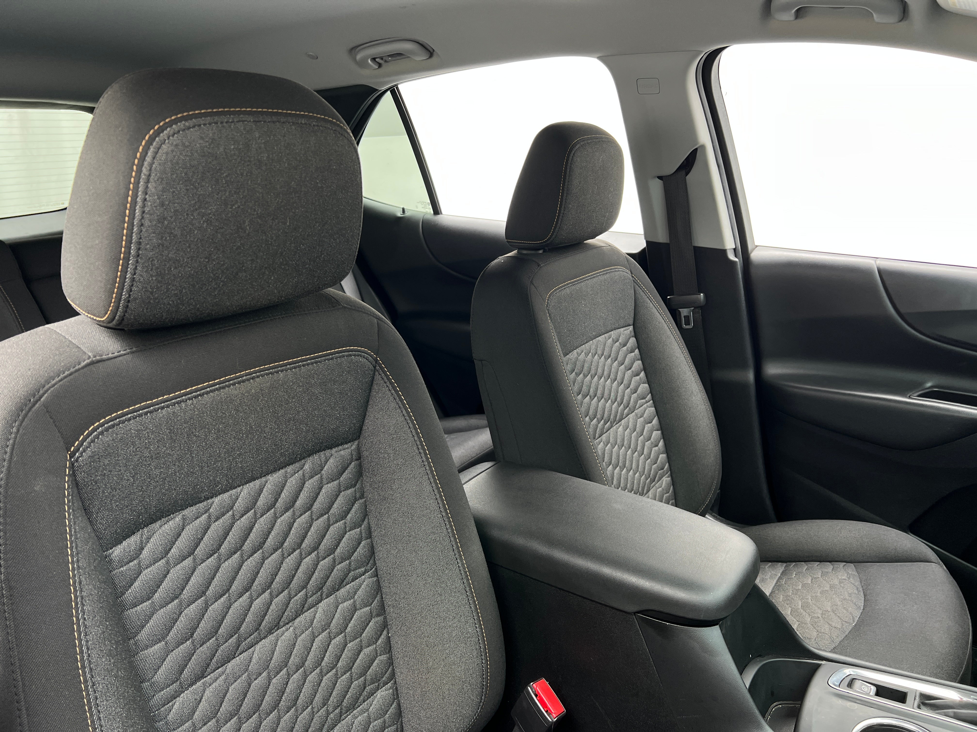 2021 Chevrolet Equinox LT 2