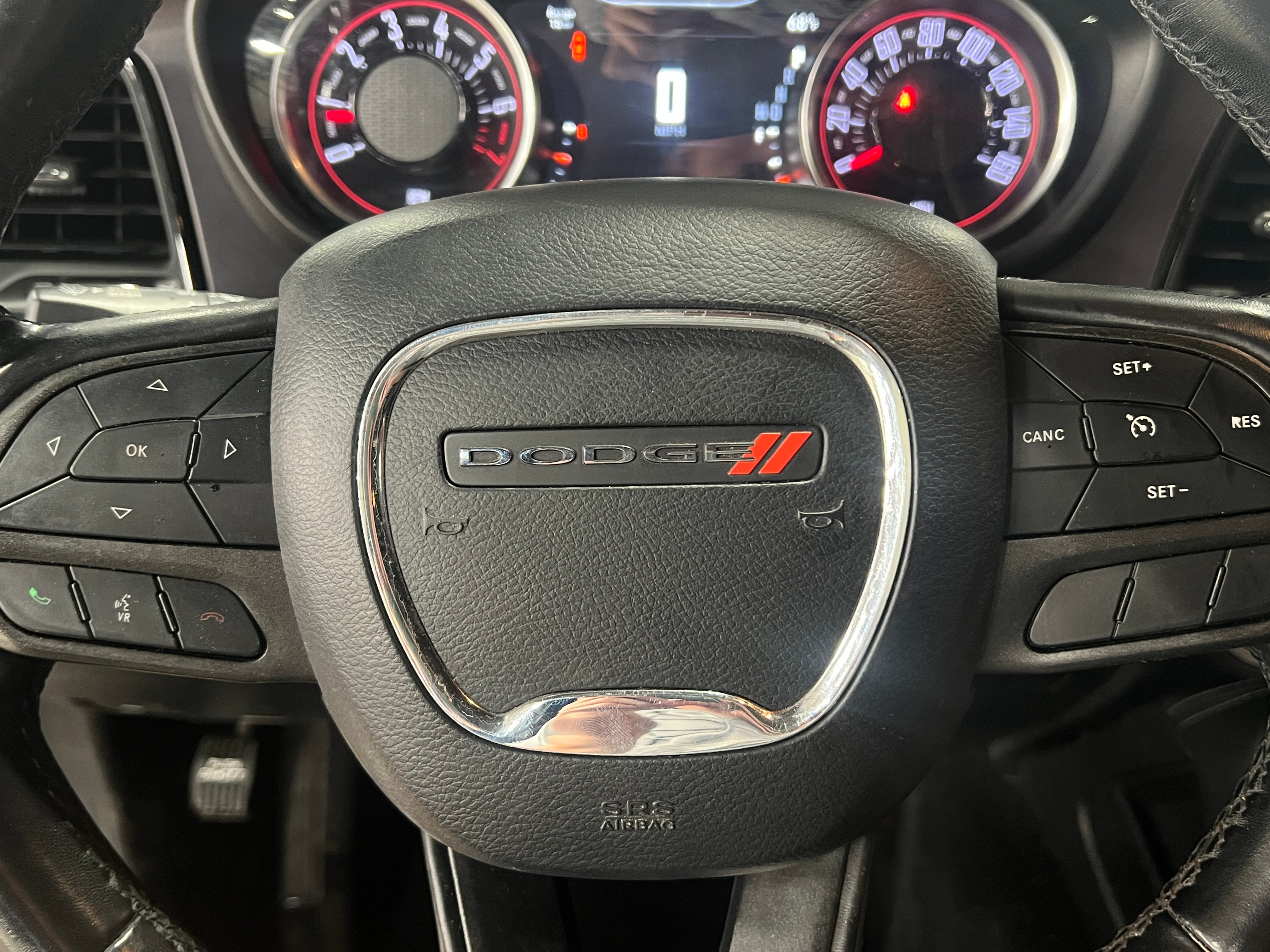 2020 Dodge Challenger SXT 4