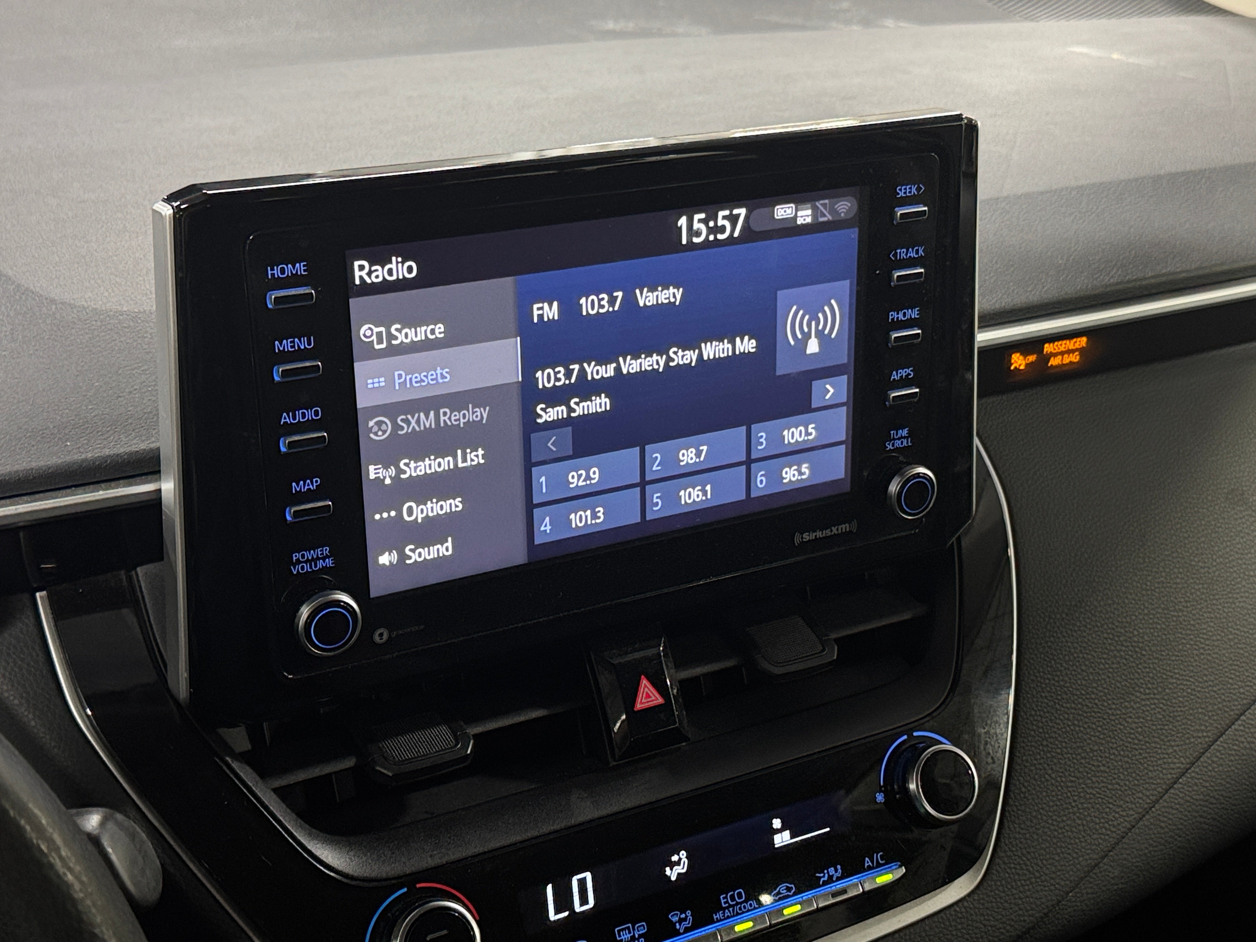 2021 Toyota Corolla LE 4