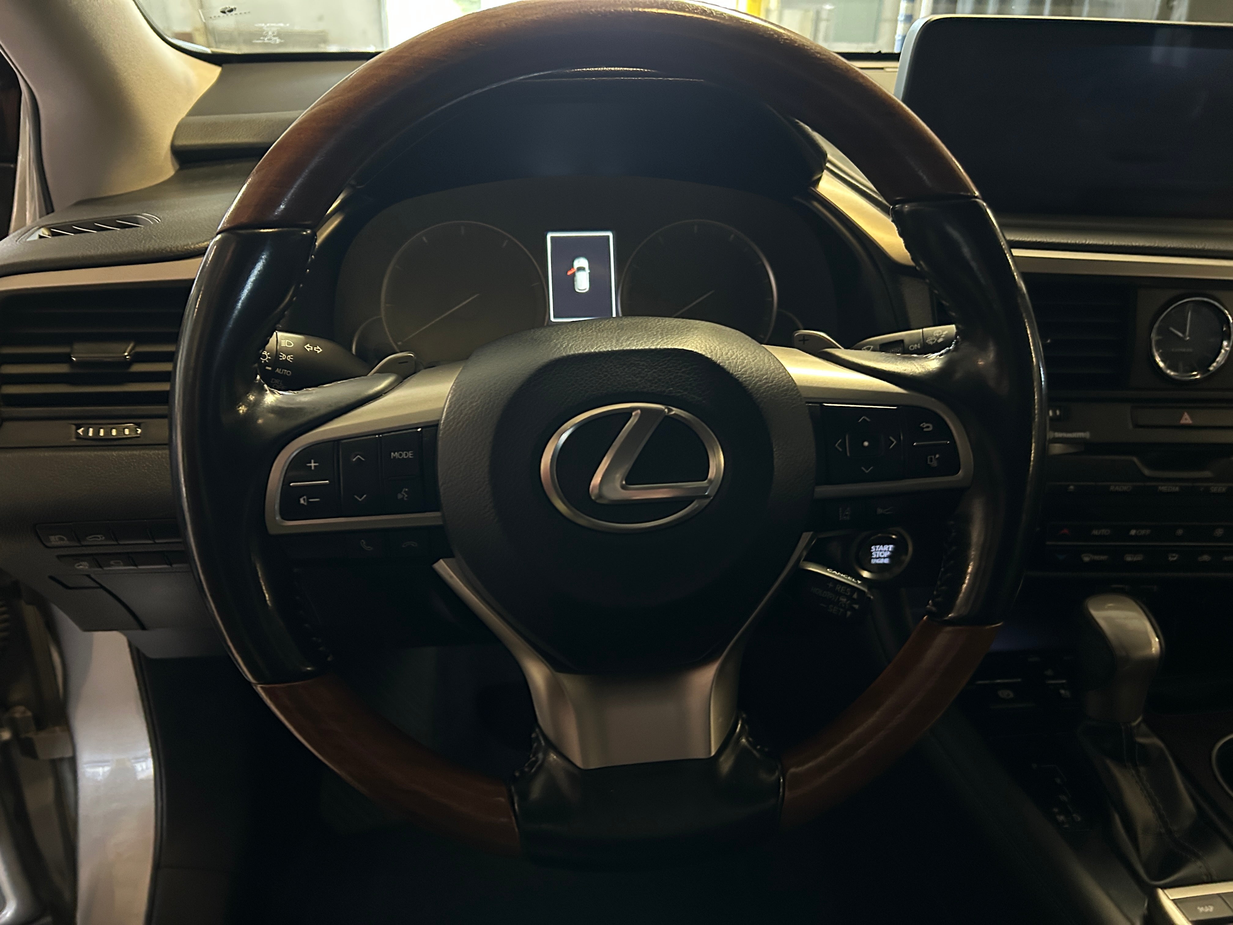 2020 Lexus RX 350L 5