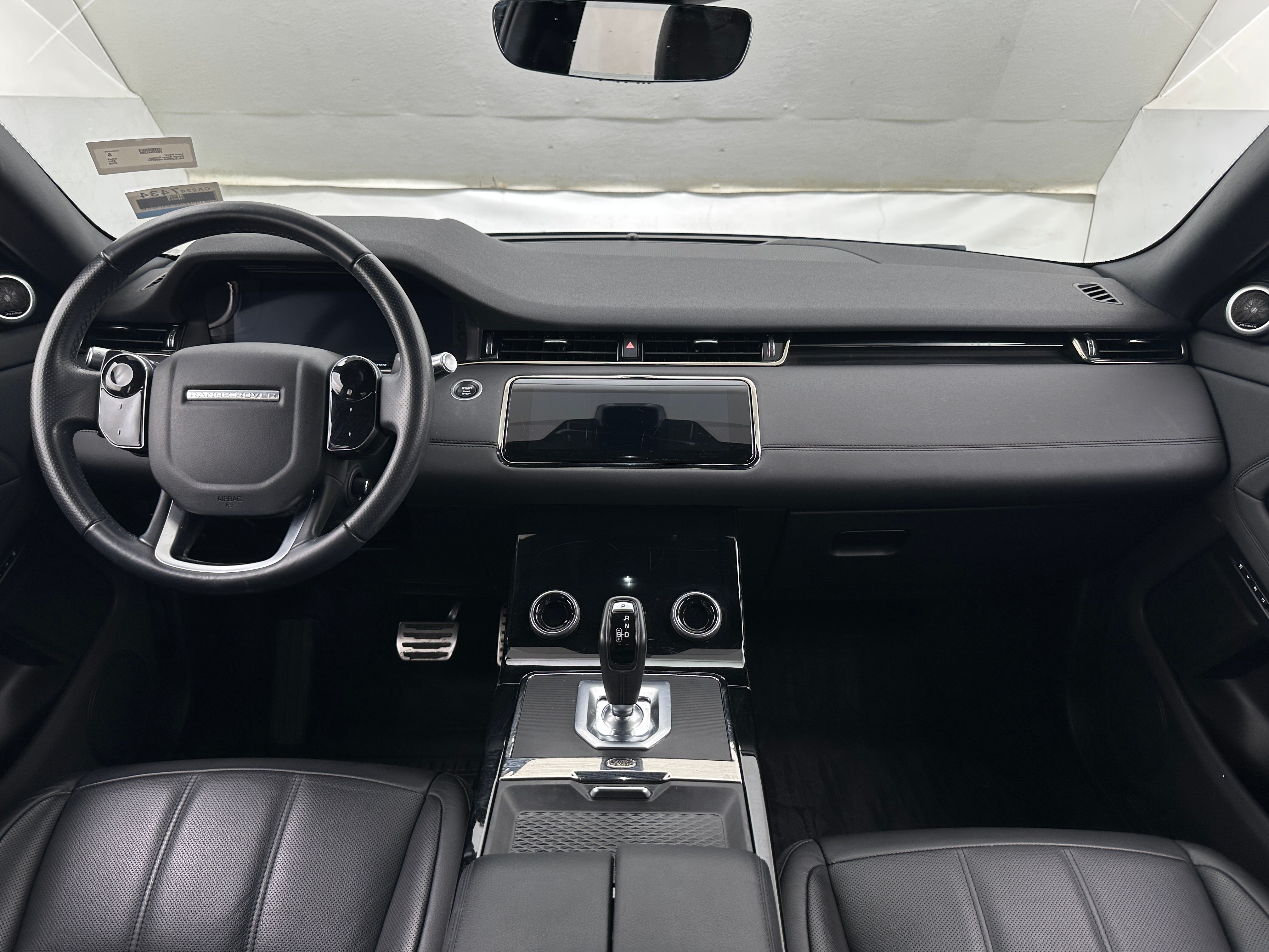2020 Land Rover Range Rover Evoque R-Dynamic SE 2