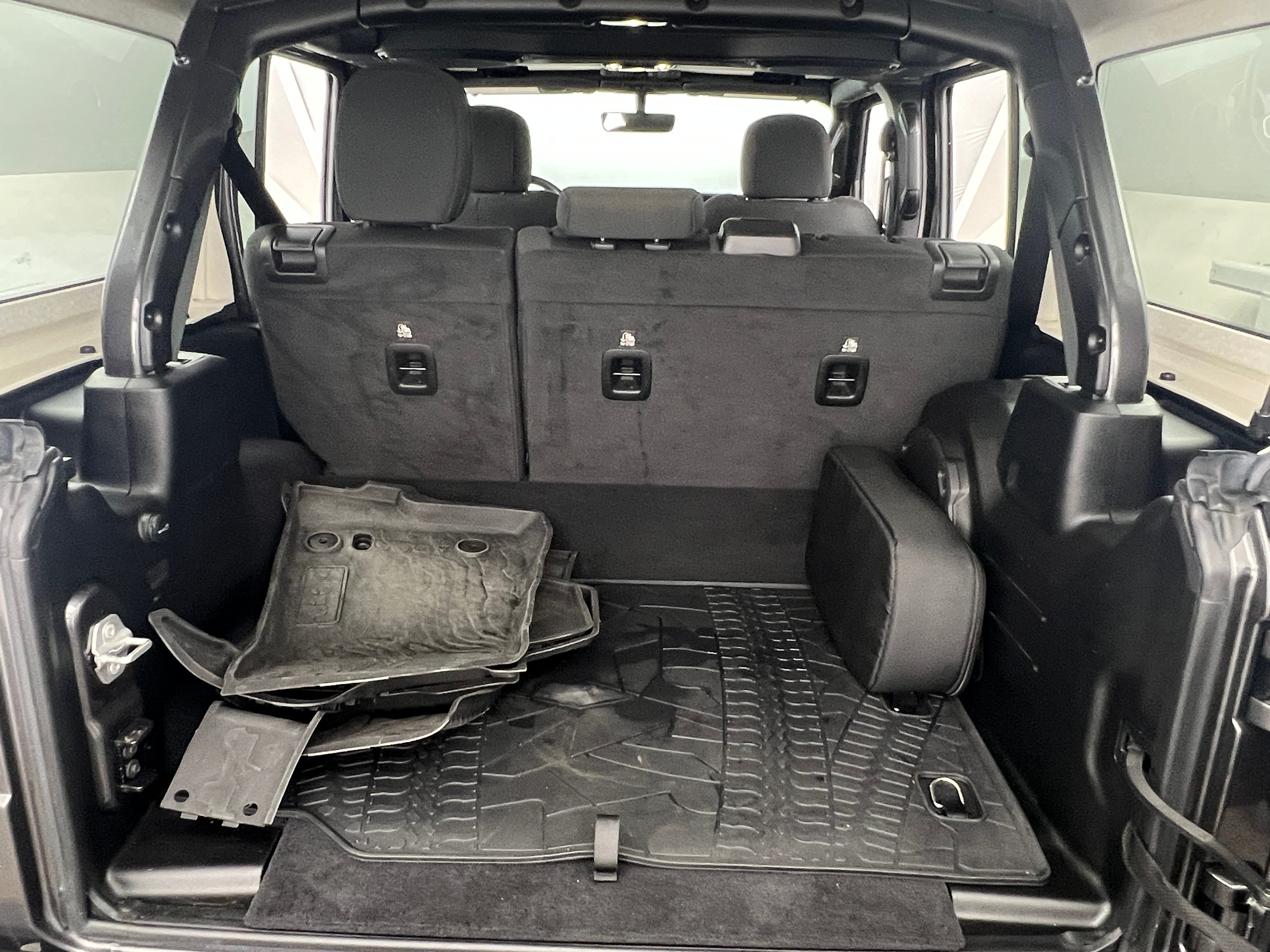 2022 Jeep Wrangler Unlimited Rubicon 4xe 7