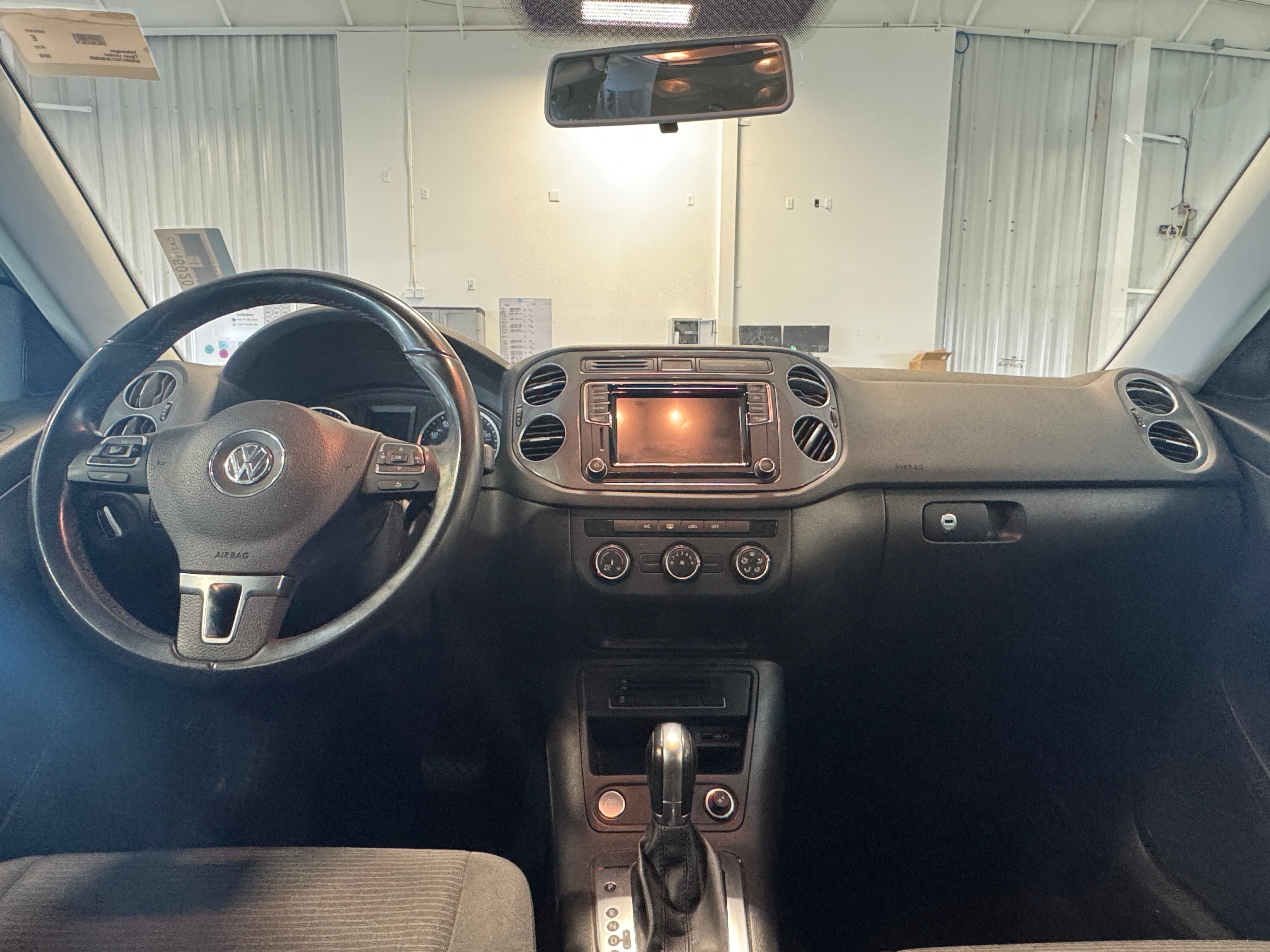 2018 Volkswagen Tiguan Limited 3