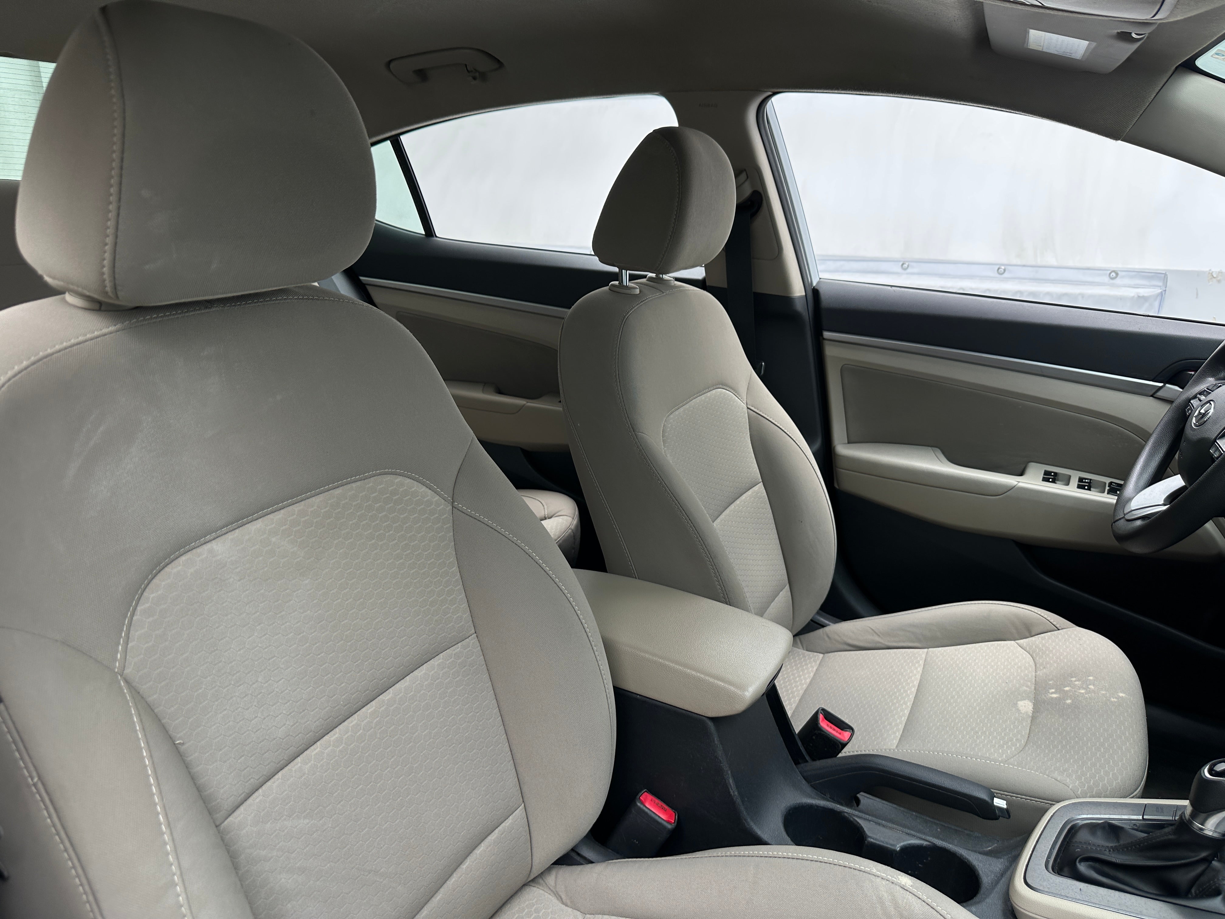 2019 Hyundai Elantra SEL 2