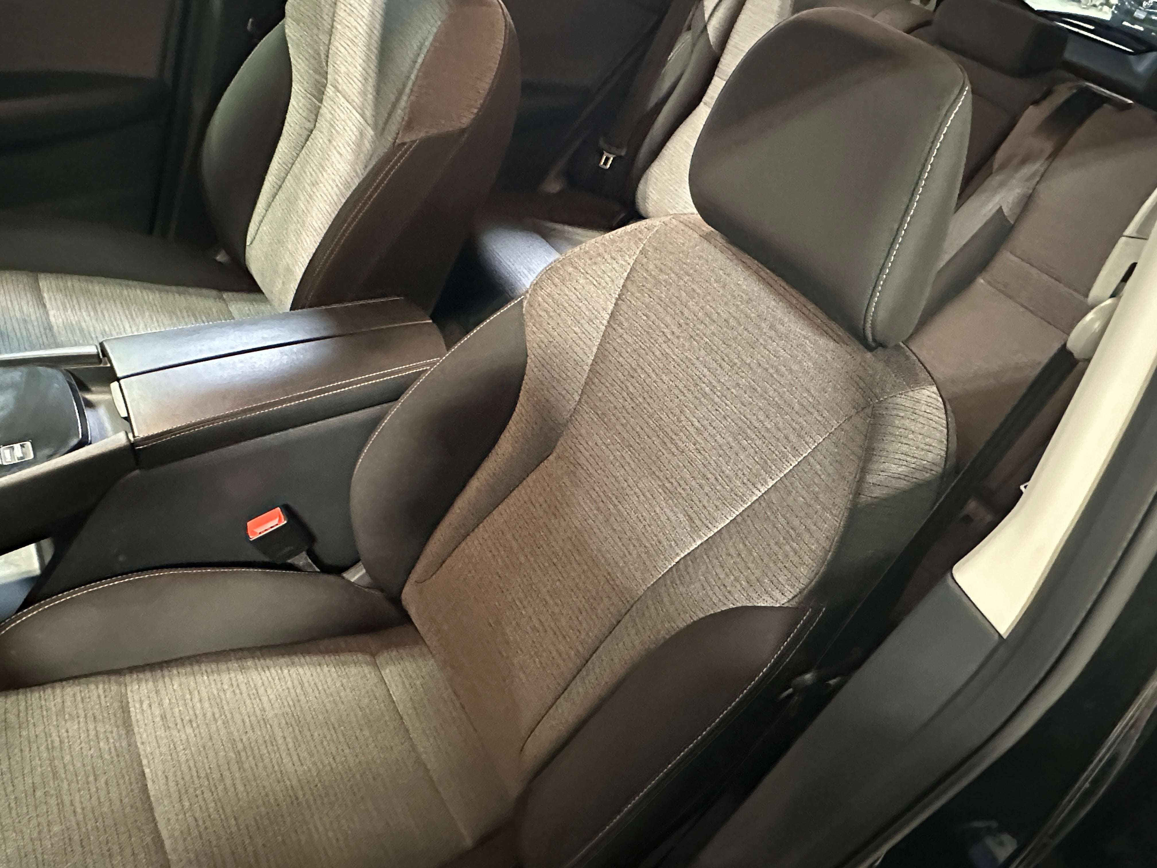 2023 Nissan Rogue SV 2