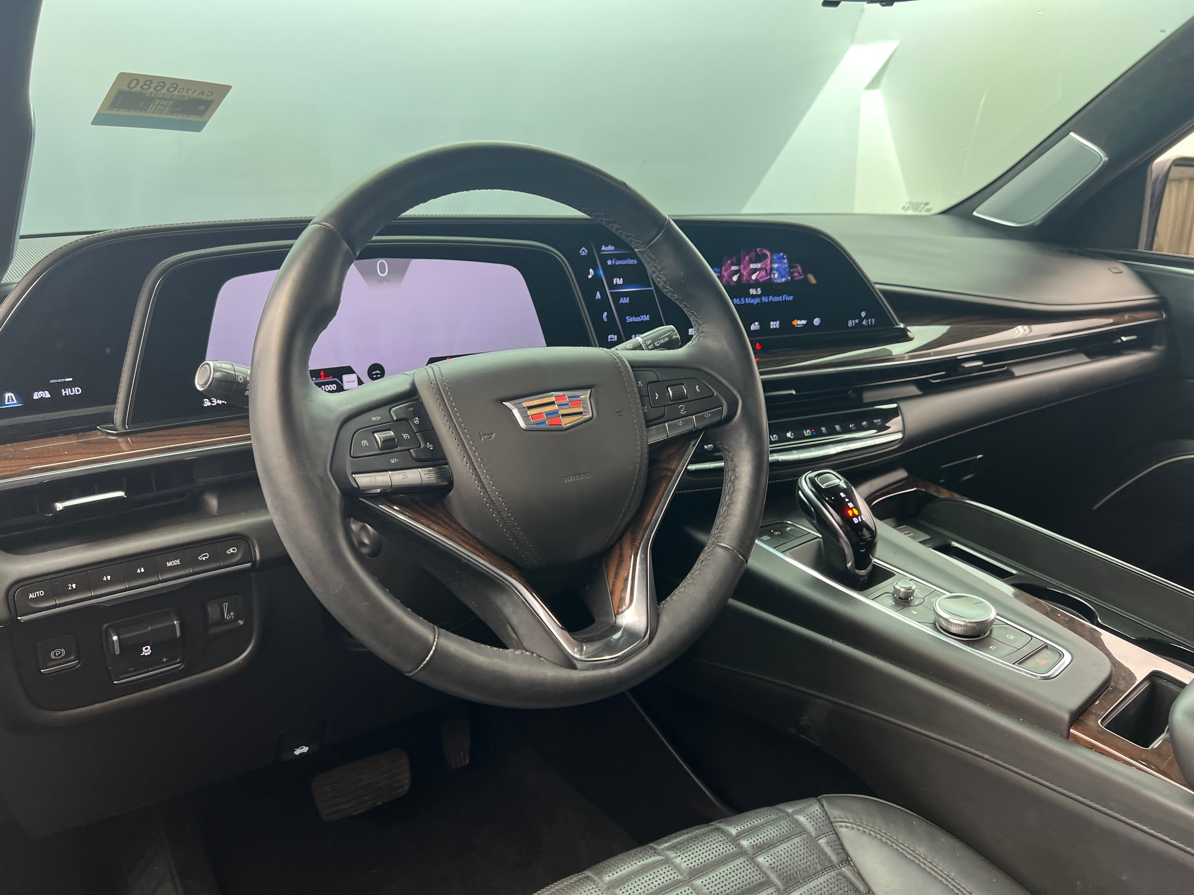2022 Cadillac Escalade Sport Platinum 2
