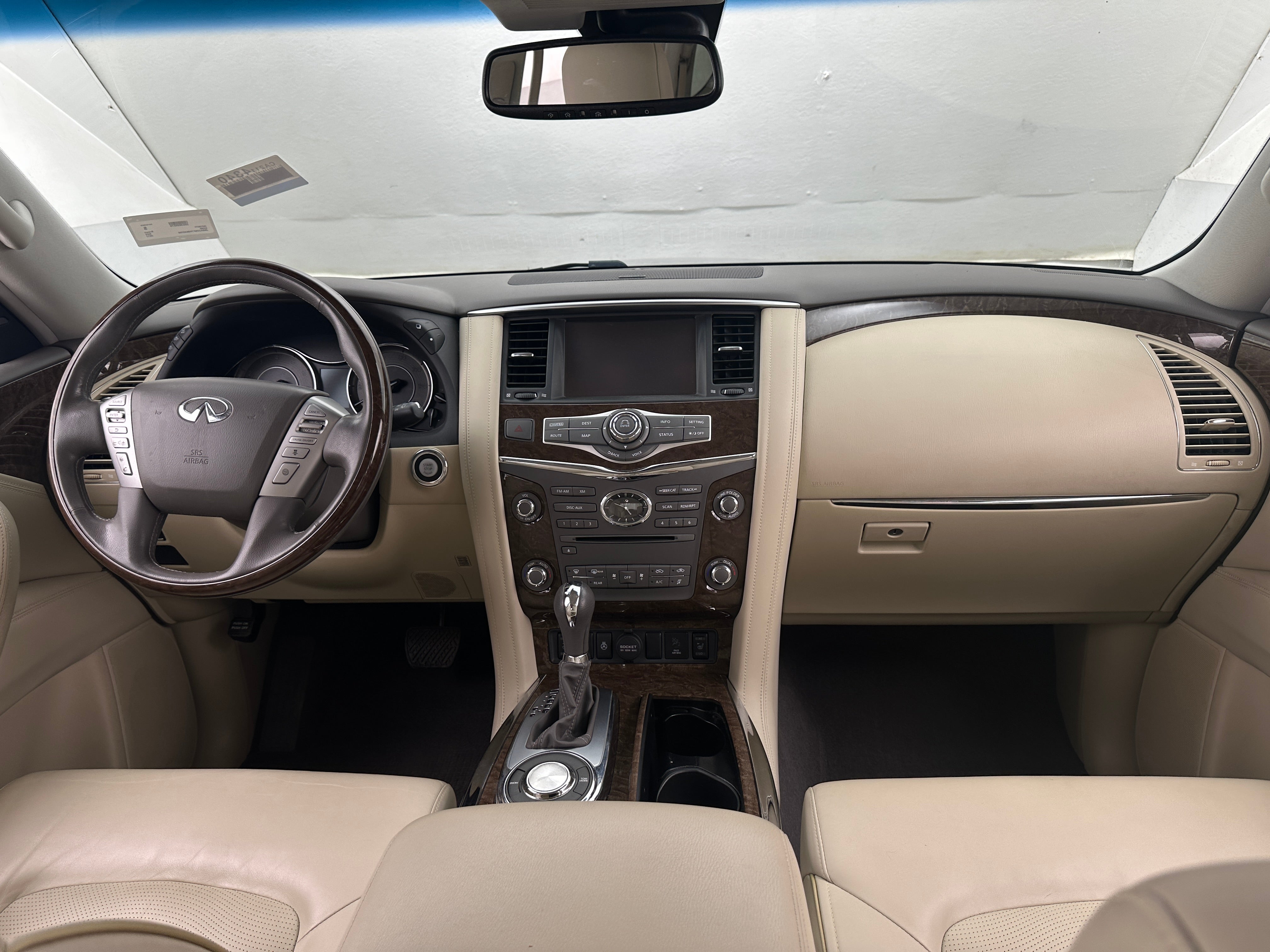 2017 INFINITI QX80 Base 2