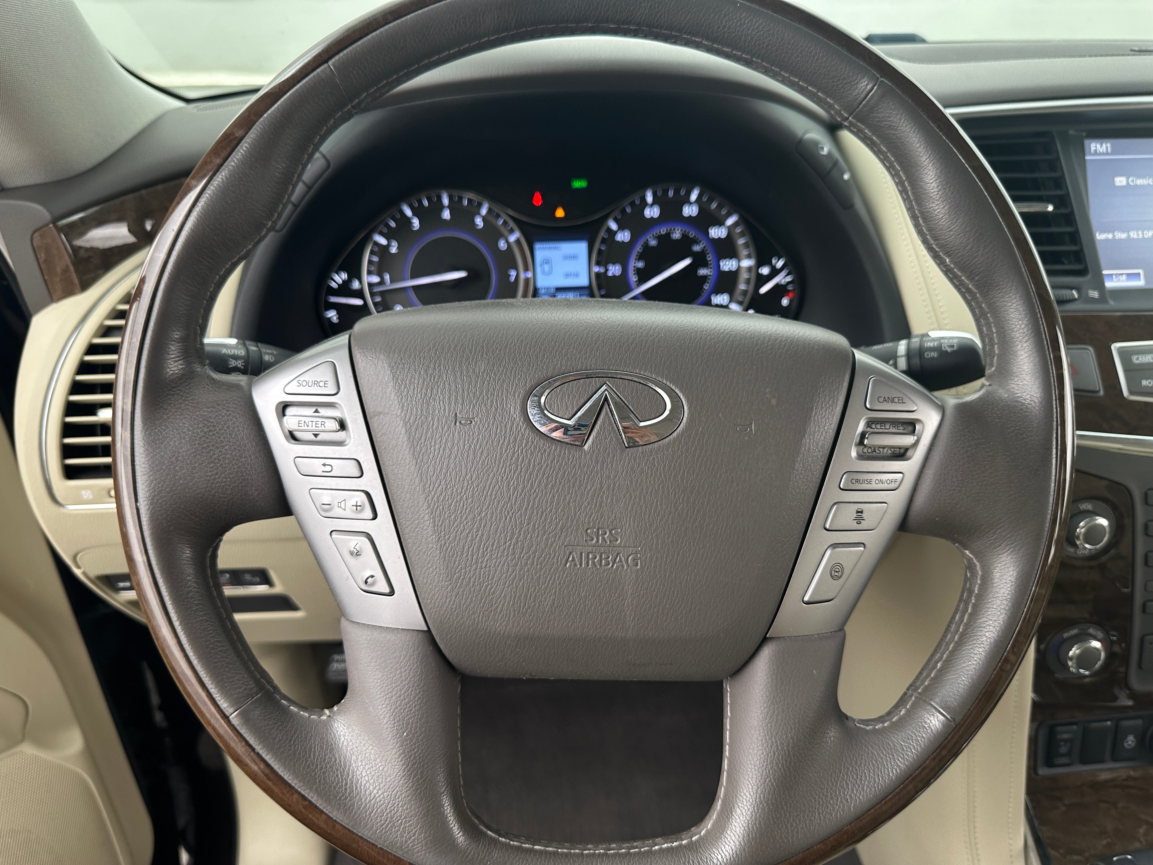 2017 INFINITI QX80 Base 4