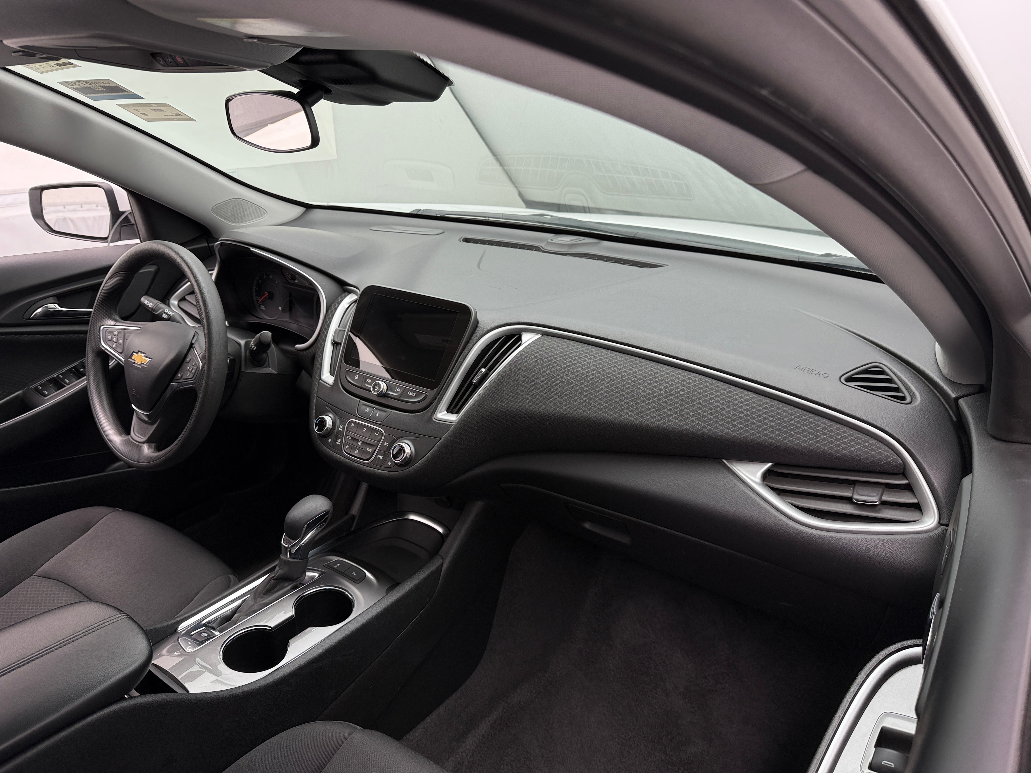 2024 Chevrolet Malibu LT 3
