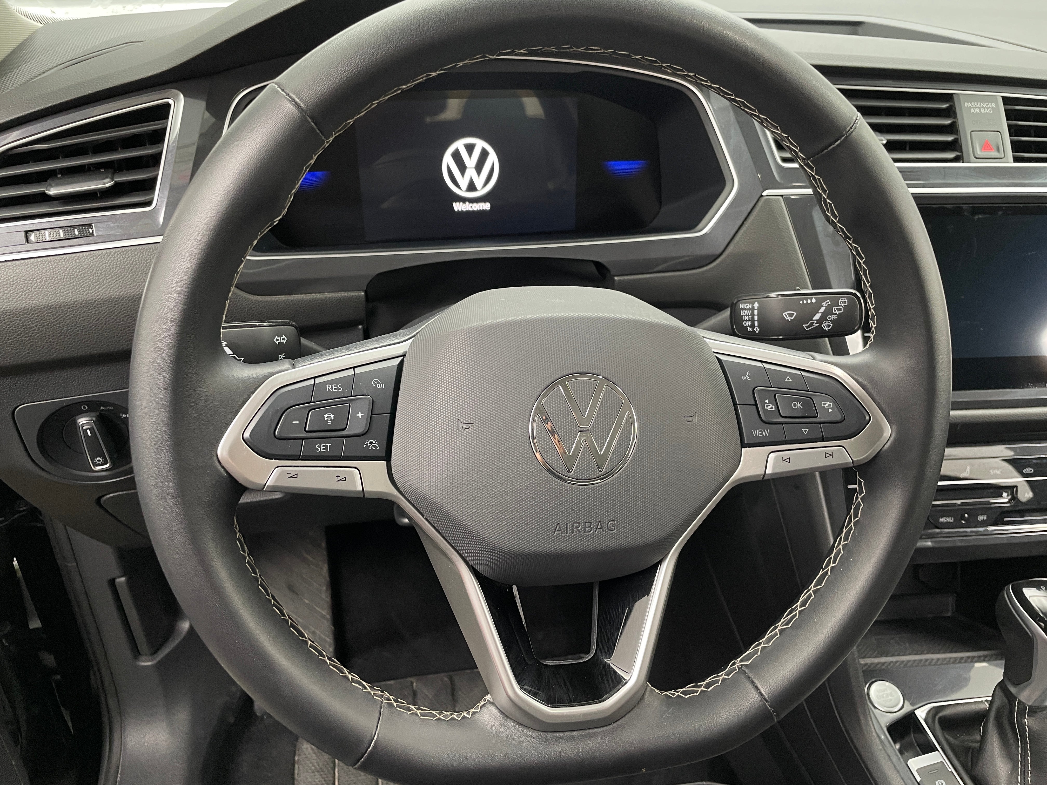 2024 Volkswagen Tiguan SE 4