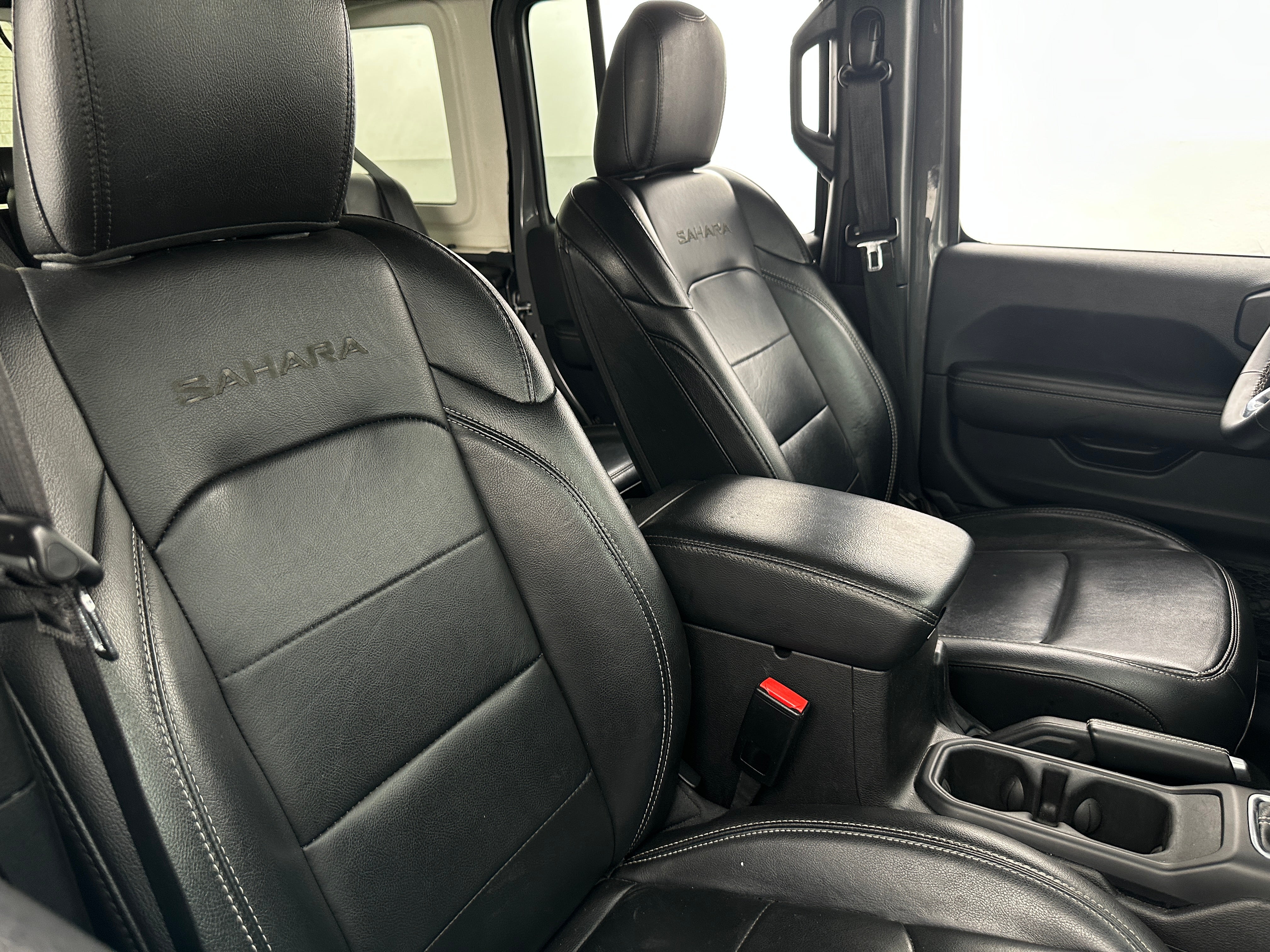 2023 Jeep Wrangler Sahara 4xe 2