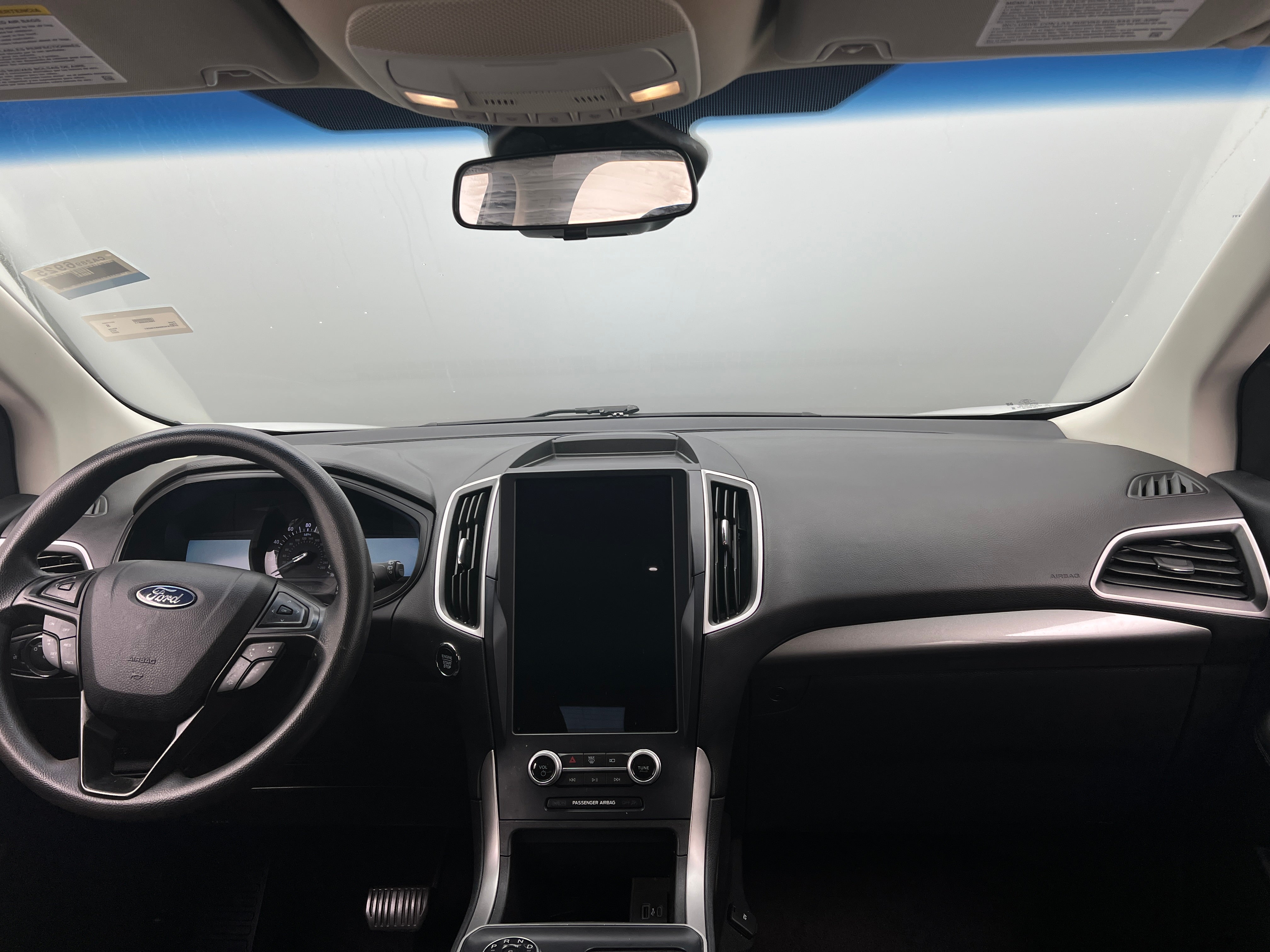 2022 Ford Edge SE 3