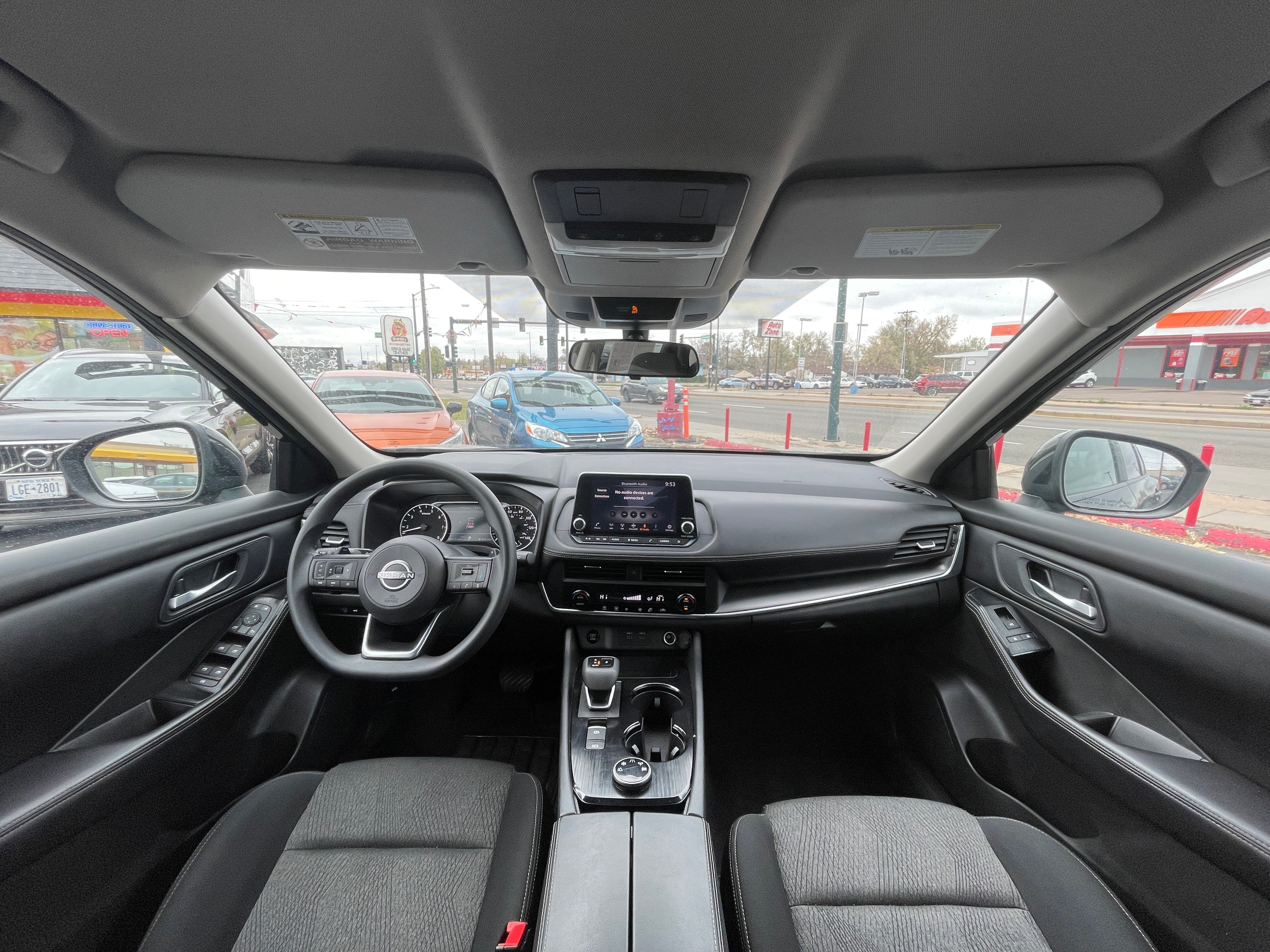 2024 Nissan Rogue SV 3