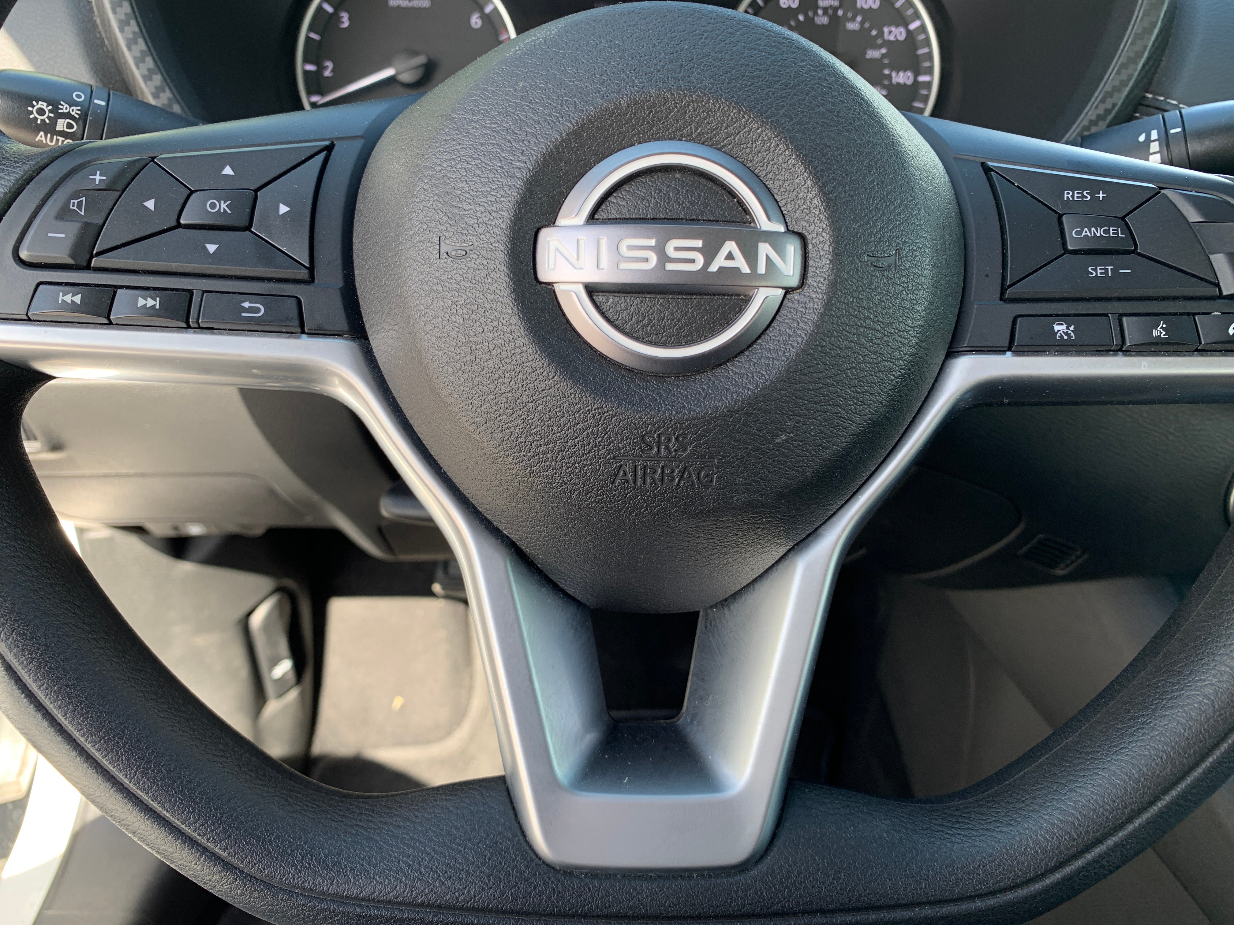 2024 Nissan Sentra SV 5