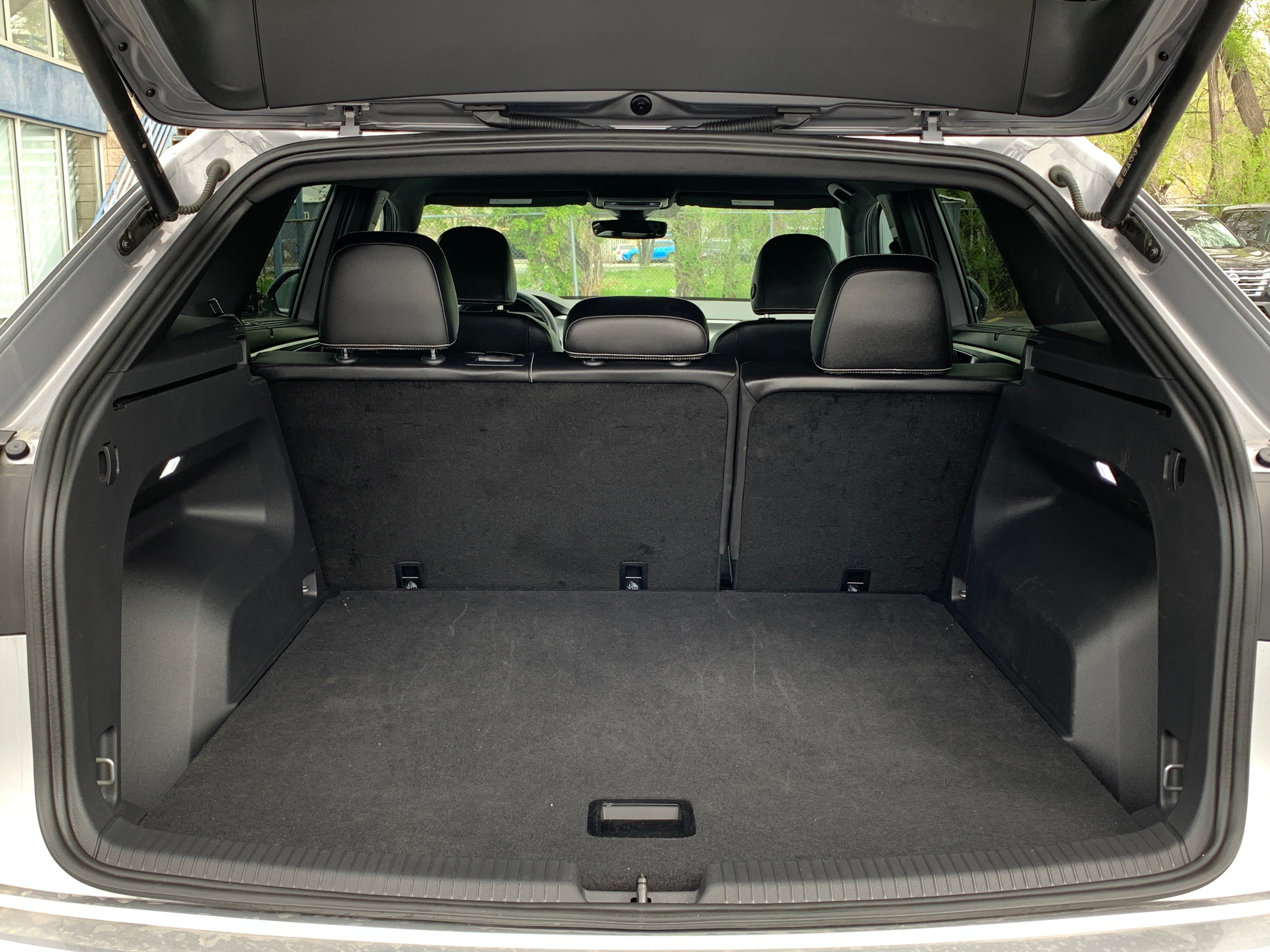 2024 Volkswagen Atlas SE 6