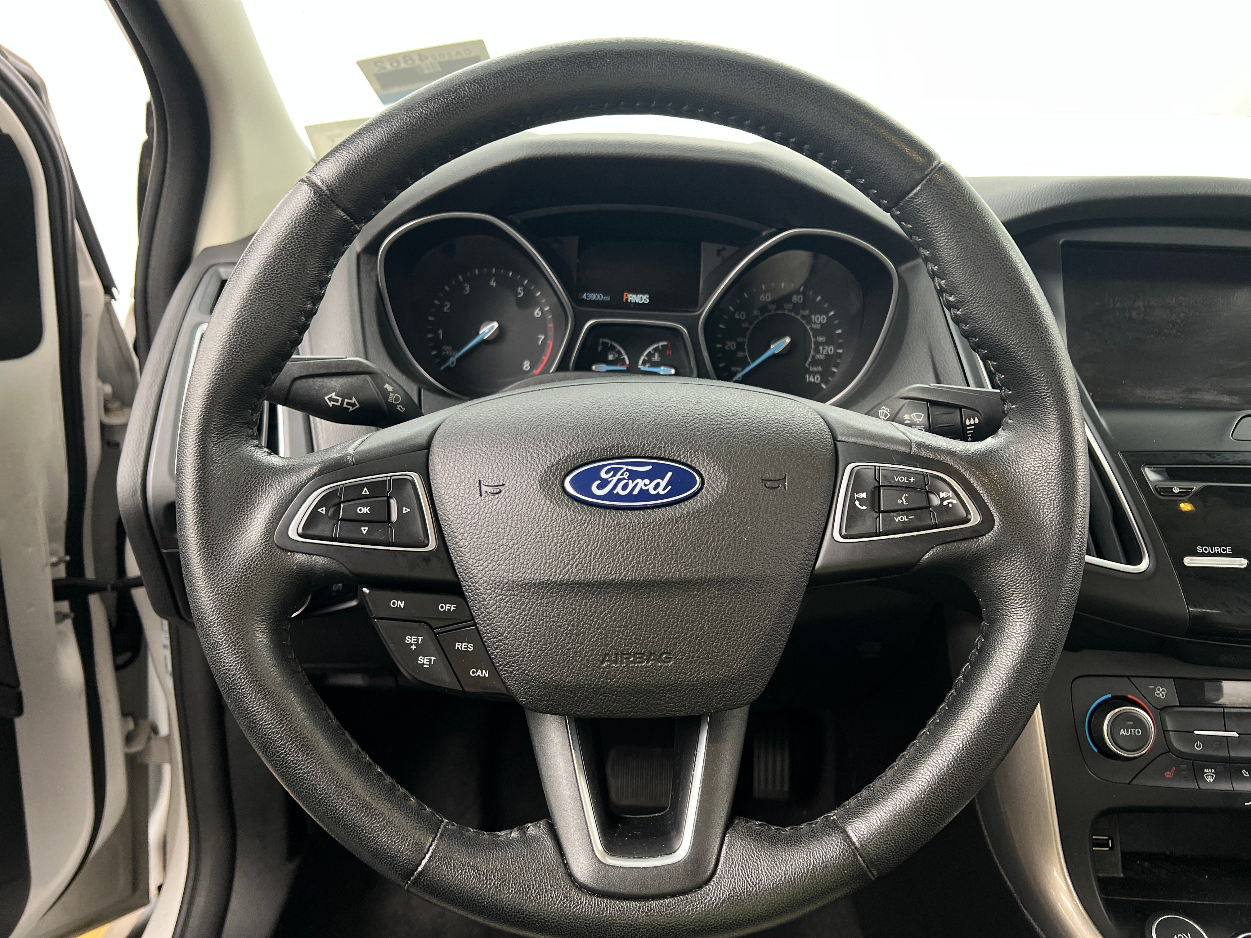 2015 Ford Focus Titanium 4