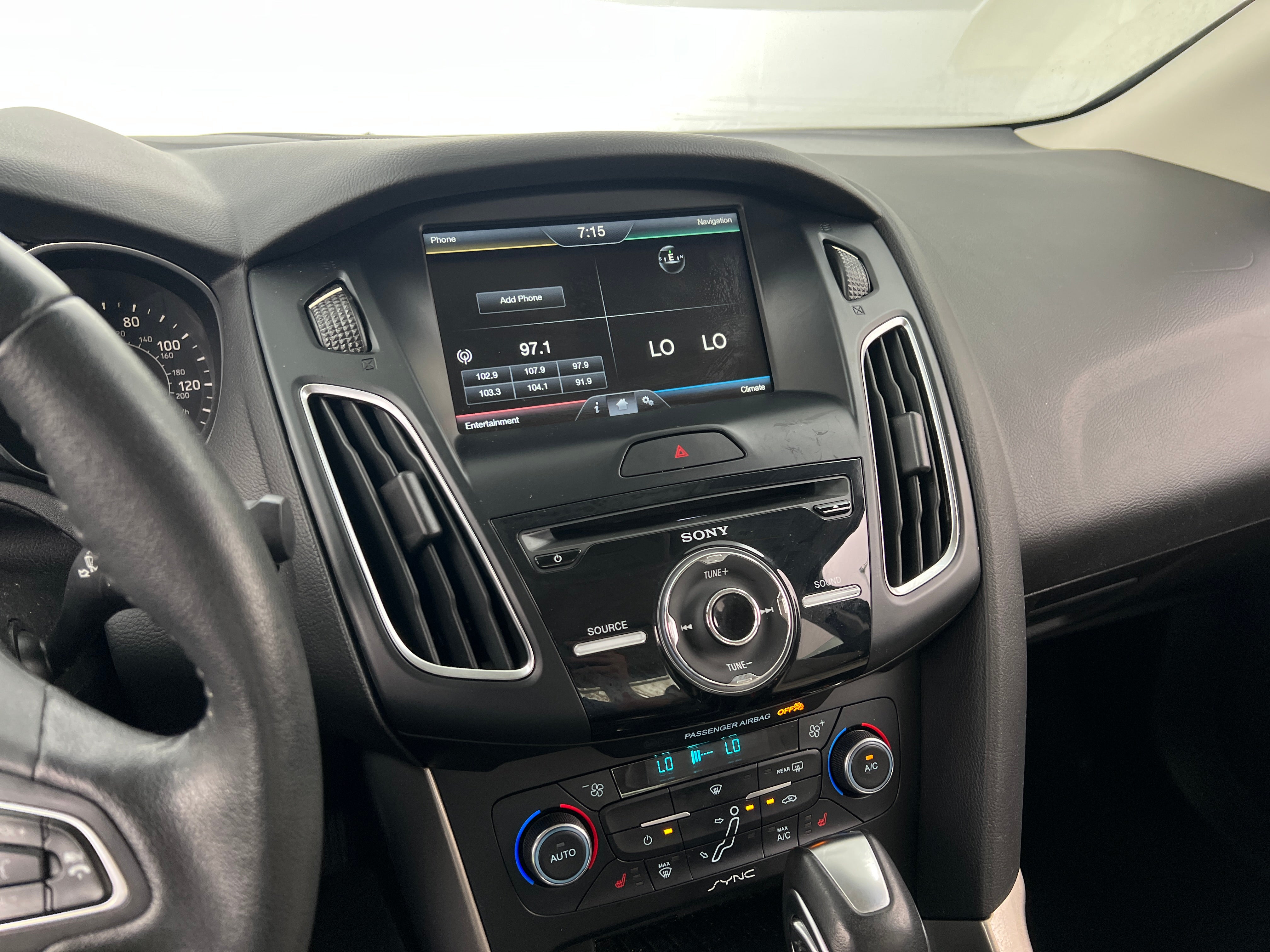 2015 Ford Focus Titanium 3