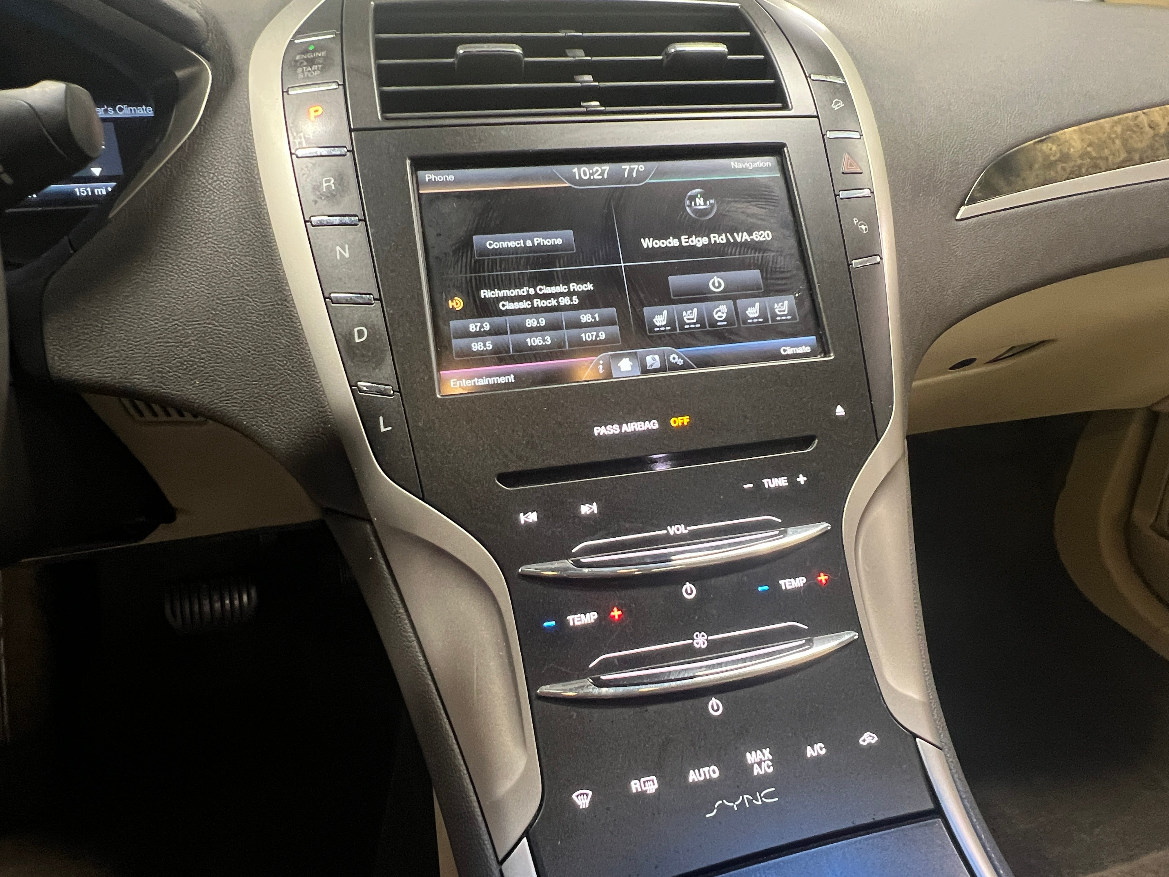 2015 Lincoln MKZ  3