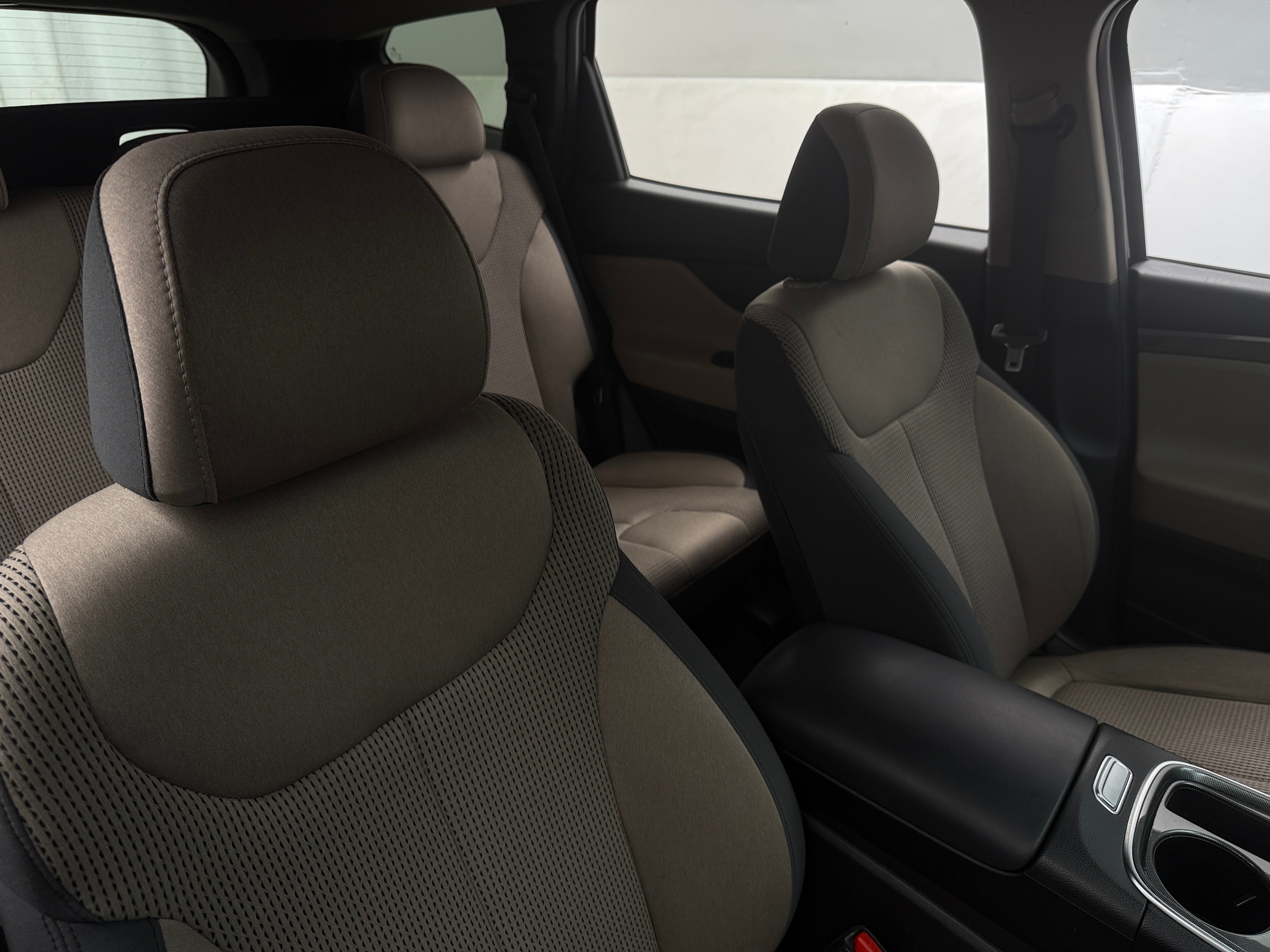 2021 Hyundai Santa Fe SEL 2