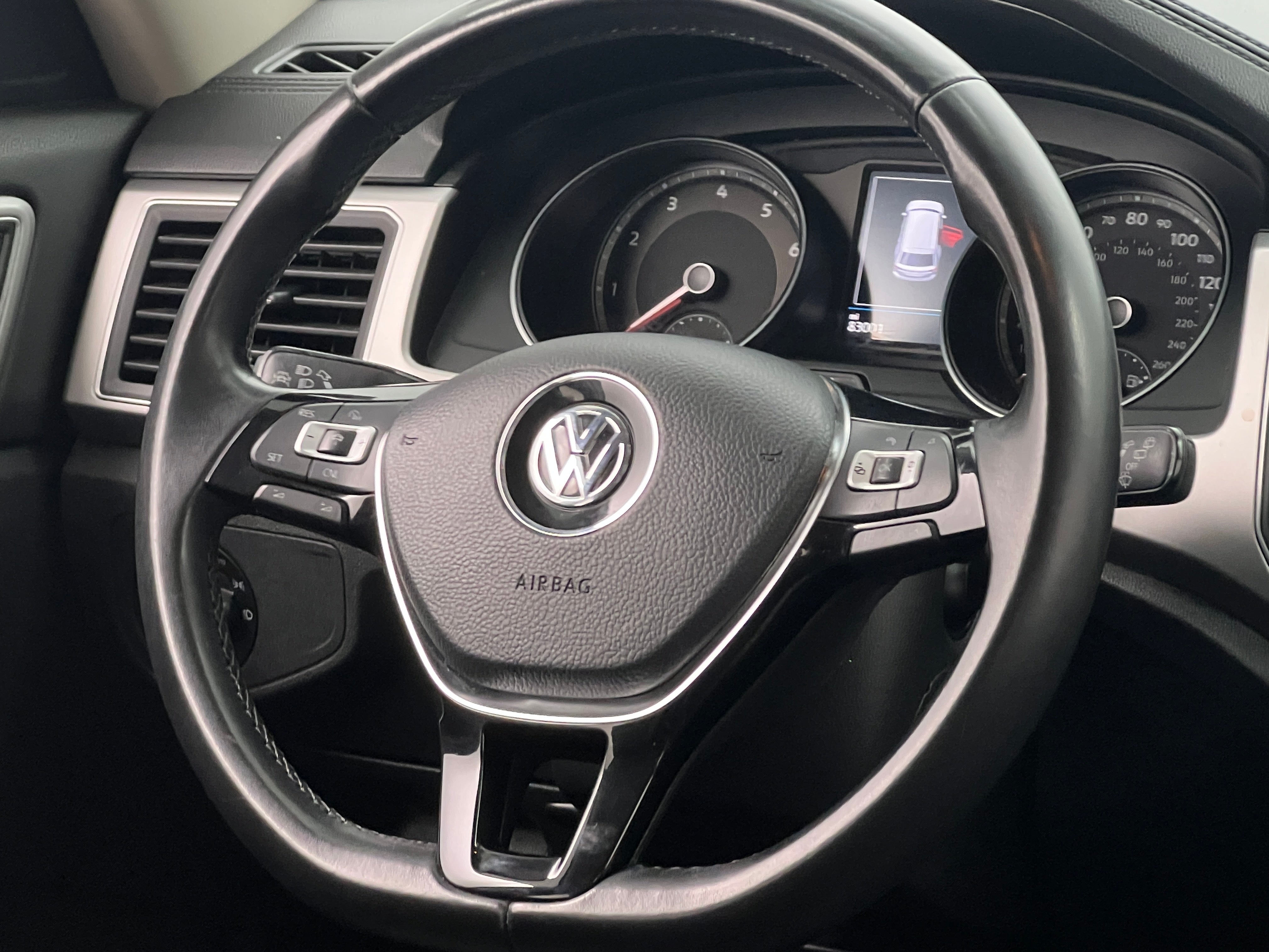 2018 Volkswagen Atlas SE 4