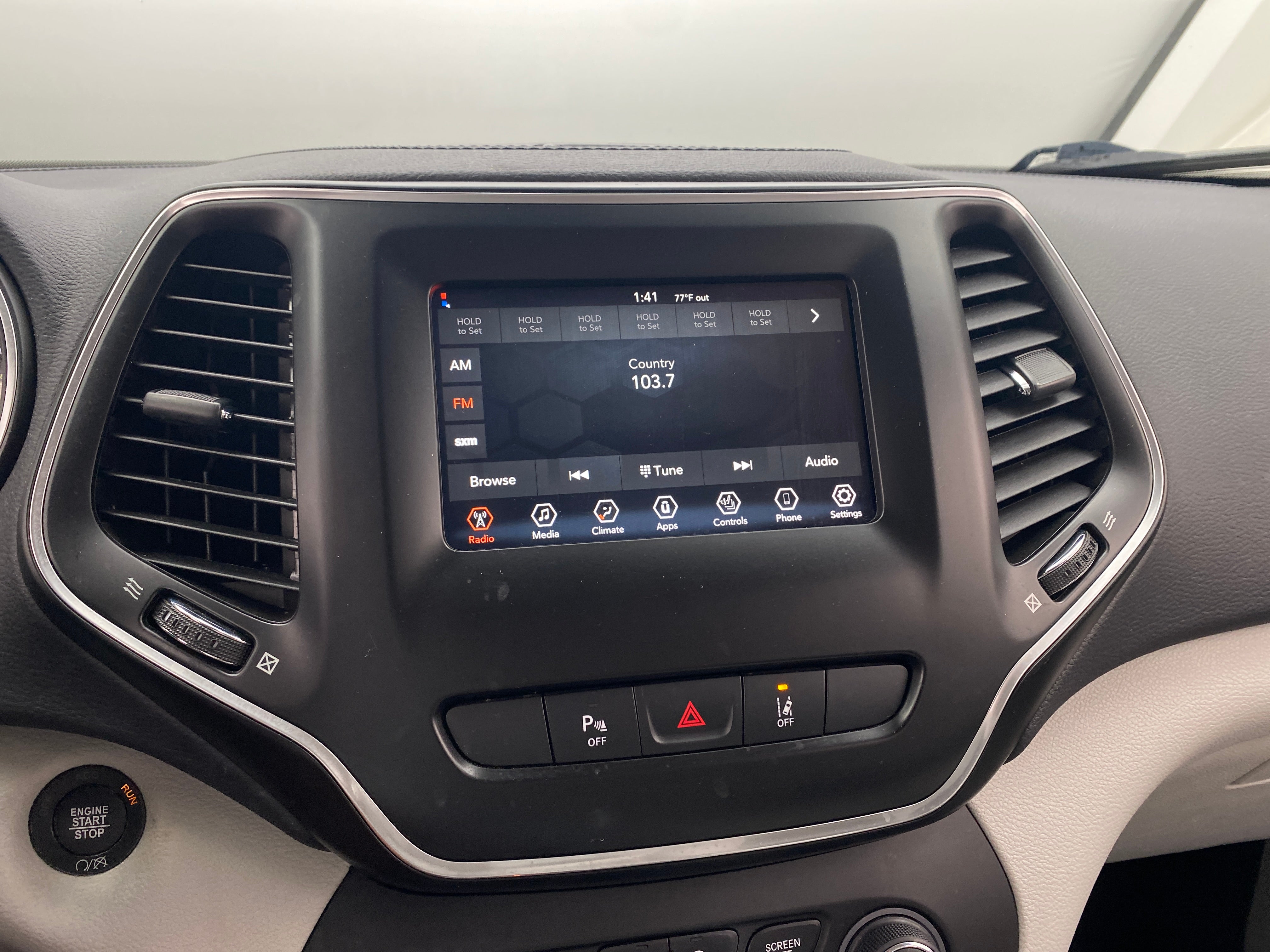 2021 Jeep Cherokee Latitude 4