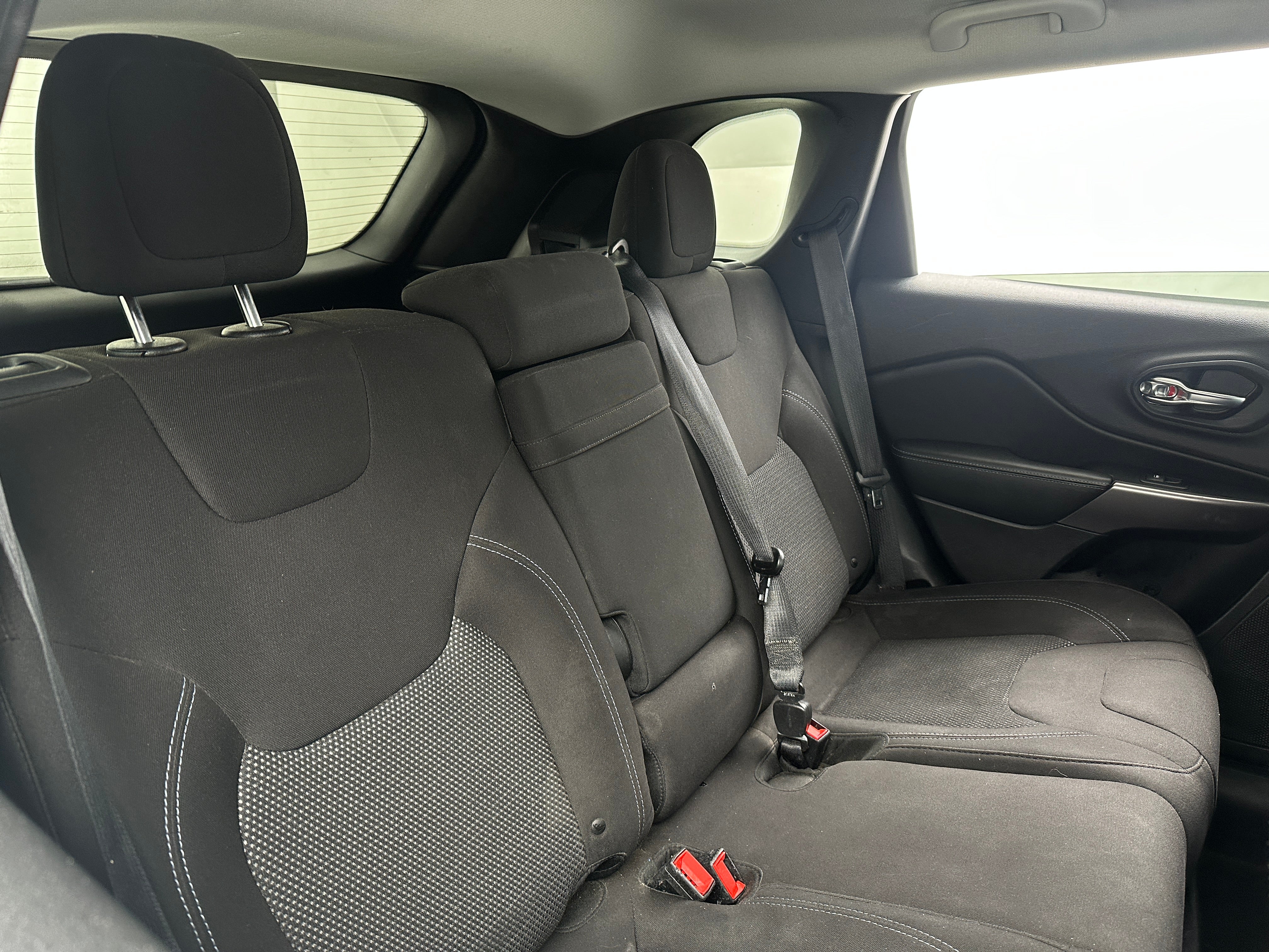 2019 Jeep Cherokee Latitude 6